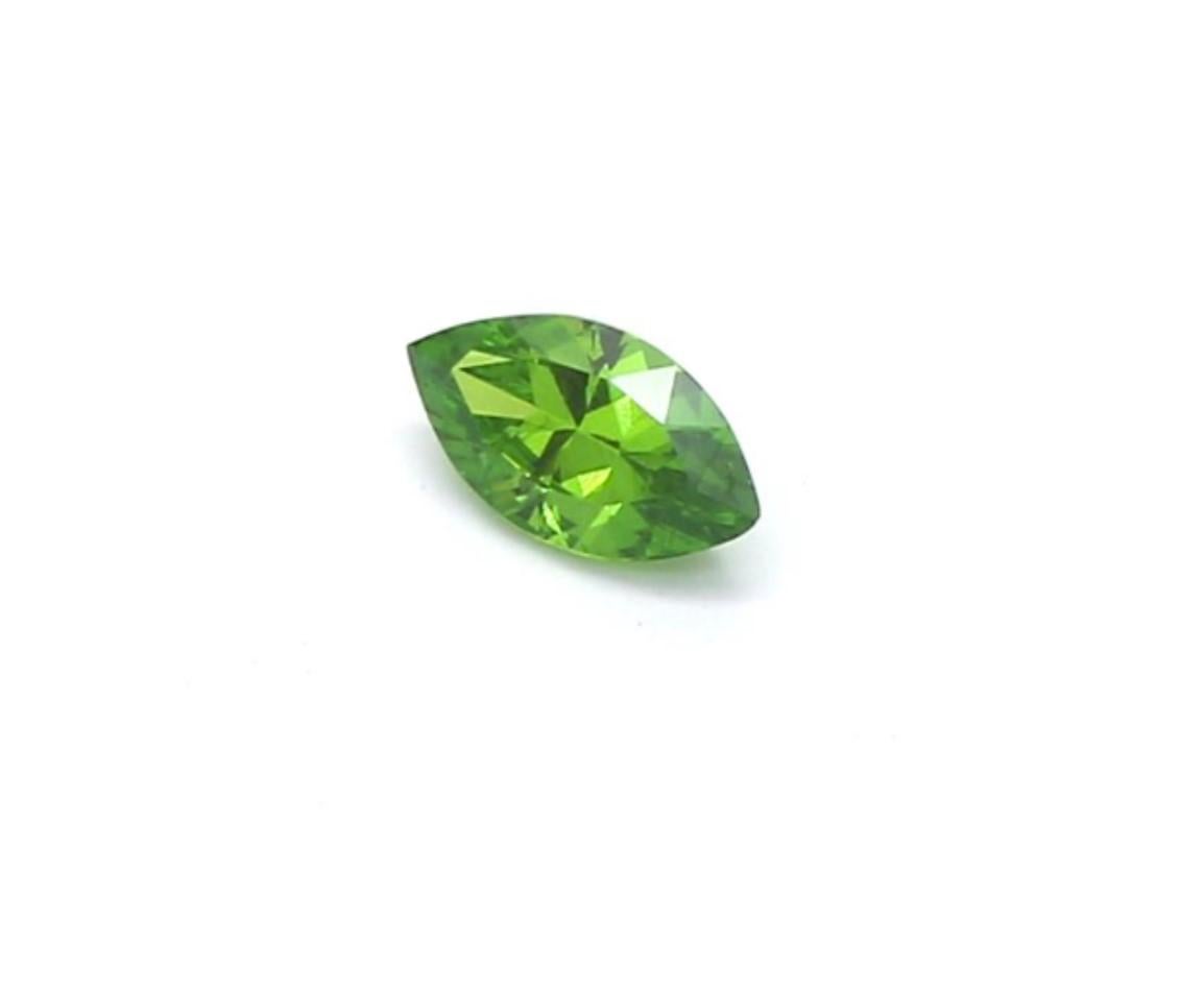 It’s well-known that round shape in combination with brilliant cut reveals full “fire” potential of Demantoid. Otherwise you rarely meet other shapes of this green garnet, why? Of course everyone wants a distinctive brilliance Demantoid