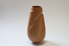 Unique Memorias Del Agua I Sculptural Vessel in Ceramic by Soledad Christie