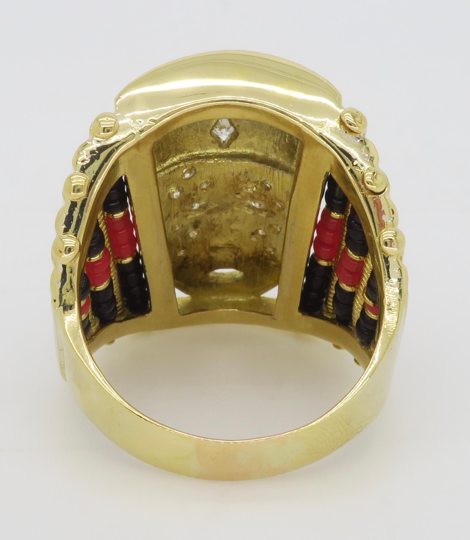 Unique Men's Diamond Cultural Ring in 18k Yellow Gold  For Sale 5