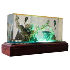 Einzigartige Mitte des 20. Jahrhunderts Eiche & Lucite beleuchtetes Aquarium:: ca. 1950-1960