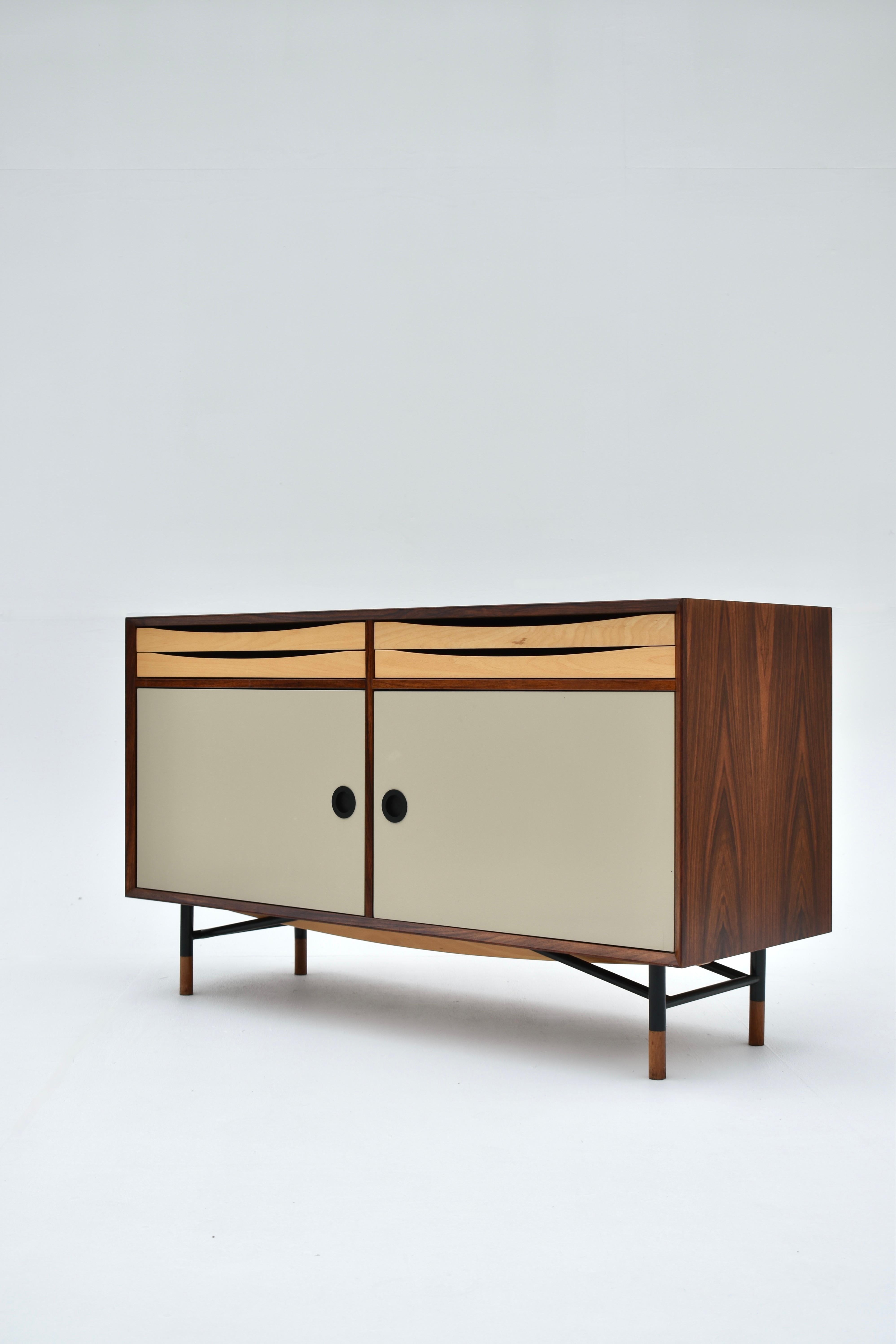 Unique Midcentury Danish 1960s Finn Juhl Style Rosewood Sideboard In Good Condition In Shepperton, Surrey