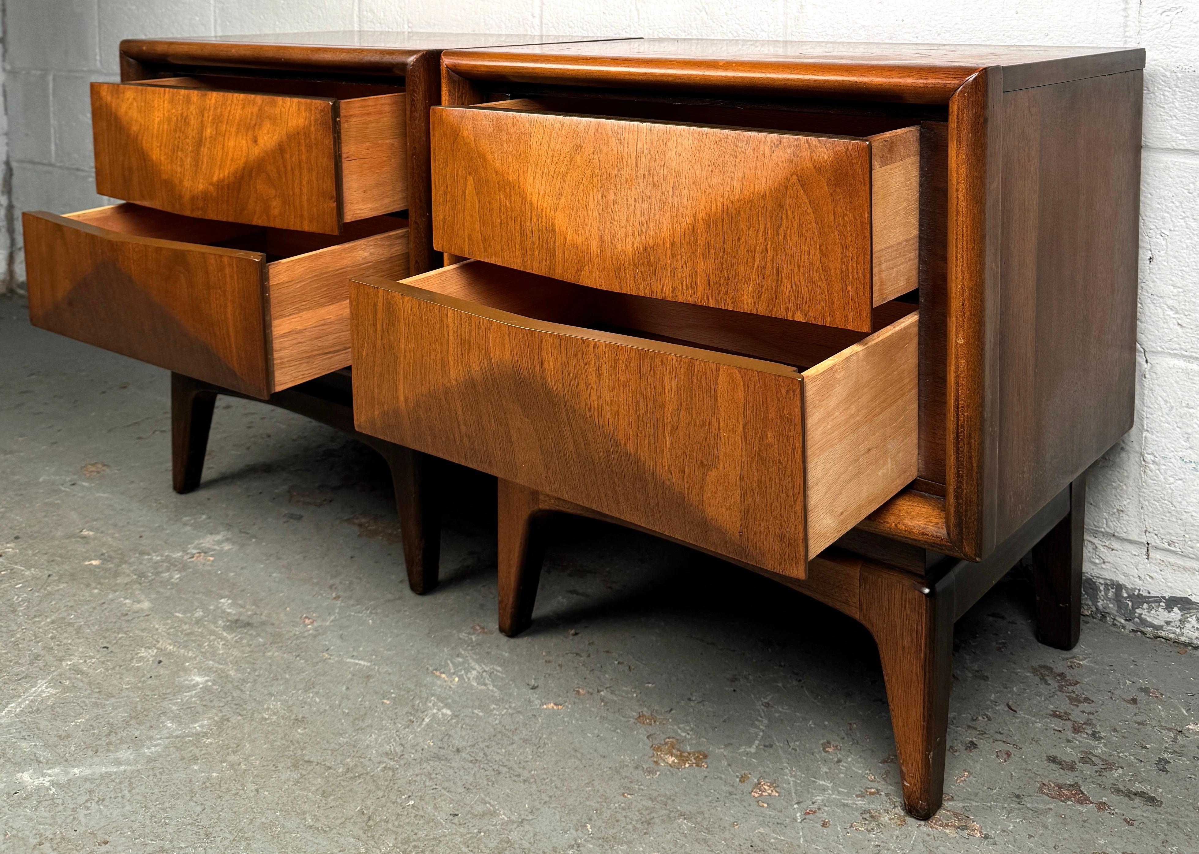 Unique Mid-Century Diamond Front Nightstands For Sale 1