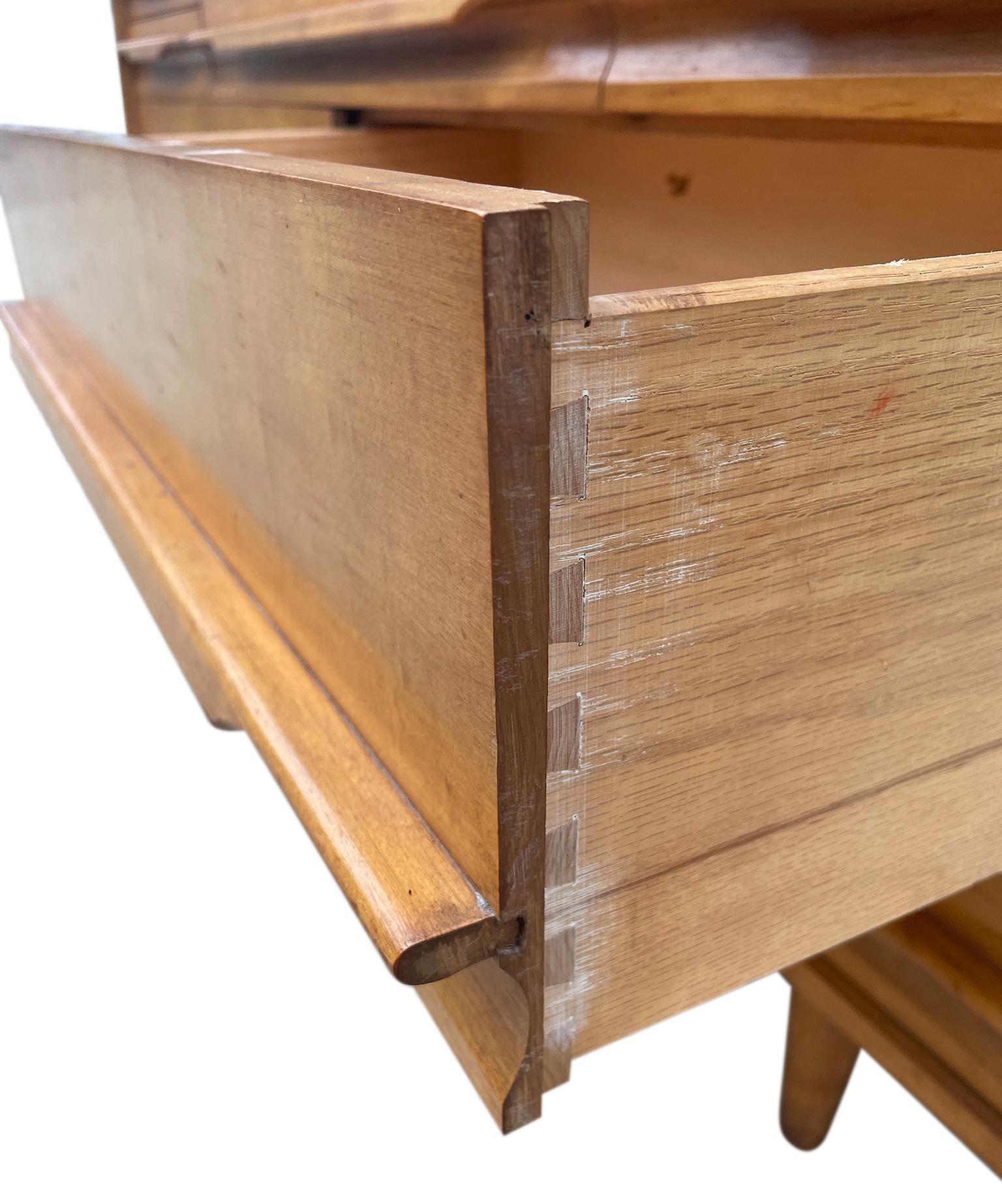 Unique Mid-Century Modern American Maple 9 Drawer Dresser Credenza by Crawford 5