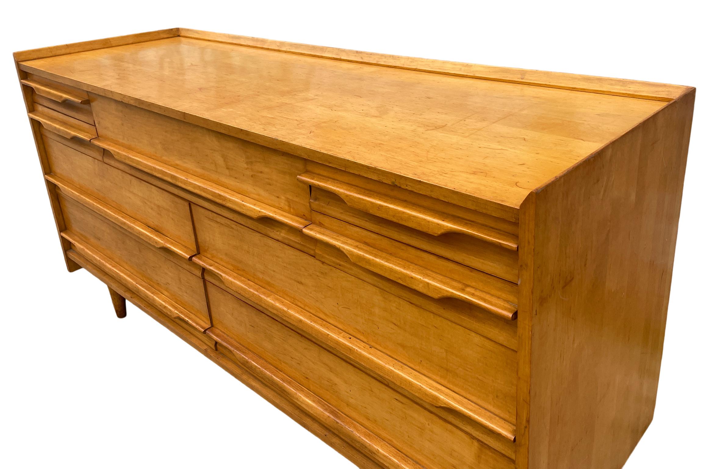 Unique Mid-Century Modern American Maple 9 Drawer Dresser Credenza by Crawford 7