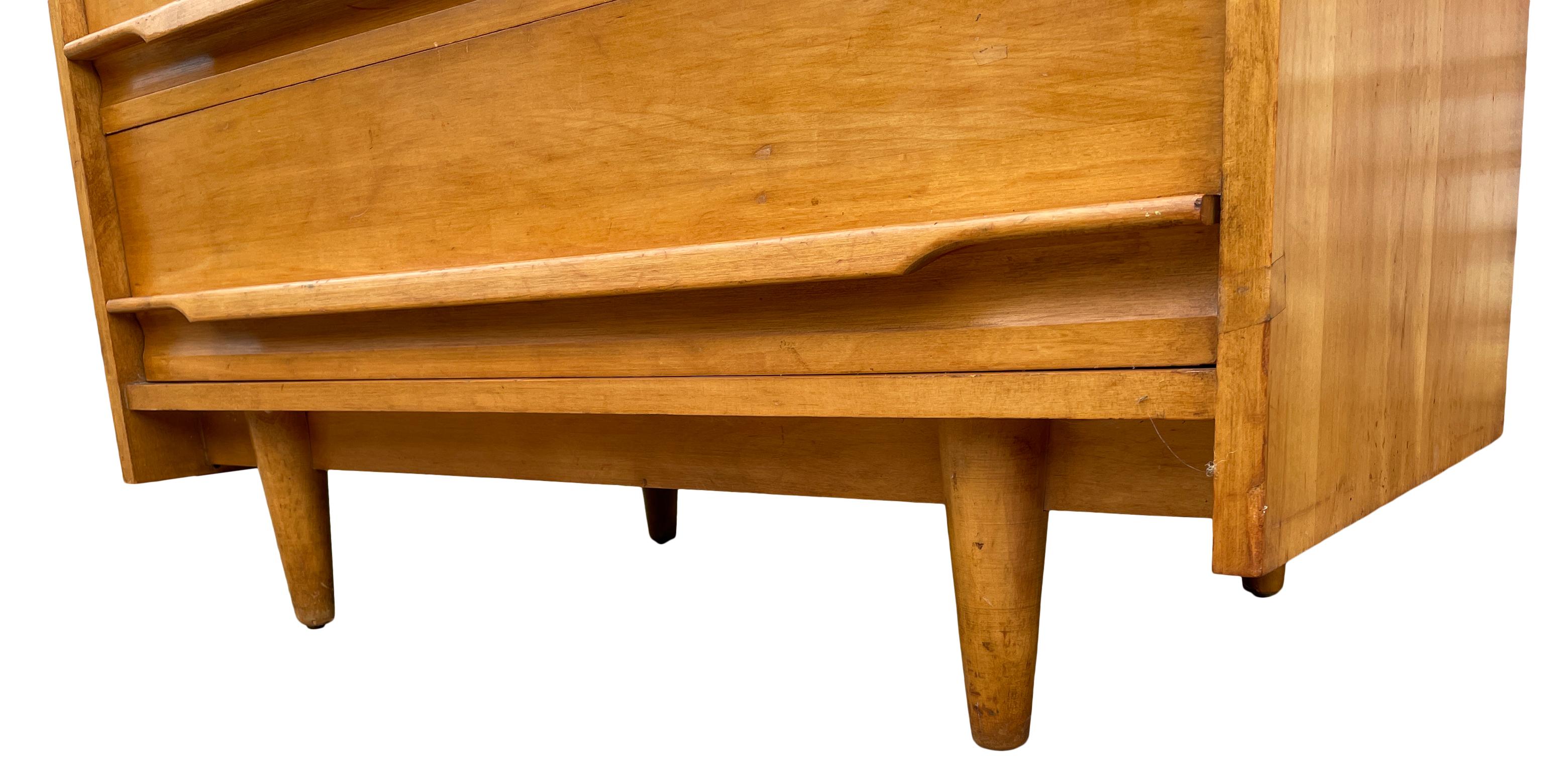 Commode à 6 tiroirs unique en érable américain, de style moderne du milieu du siècle dernier, par Crawford en vente 4