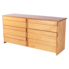 Unique Mid Century Modern American Studio Craft Solid Maple 6 drawer Dresser