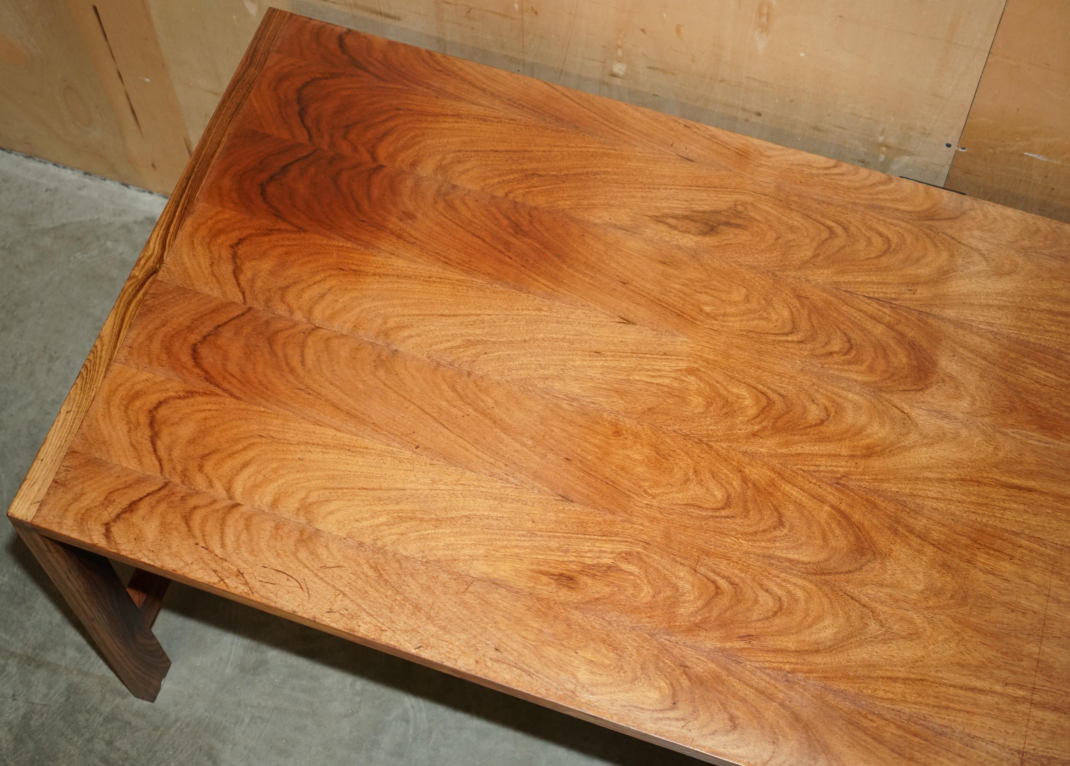 UNICA scrivania d'ufficio brasiliana MODERNA DEL MEDIO SECOLO CHE FA PARTE DI UN'AMPIA SUITE In condizioni discrete in vendita a West Sussex, Pulborough