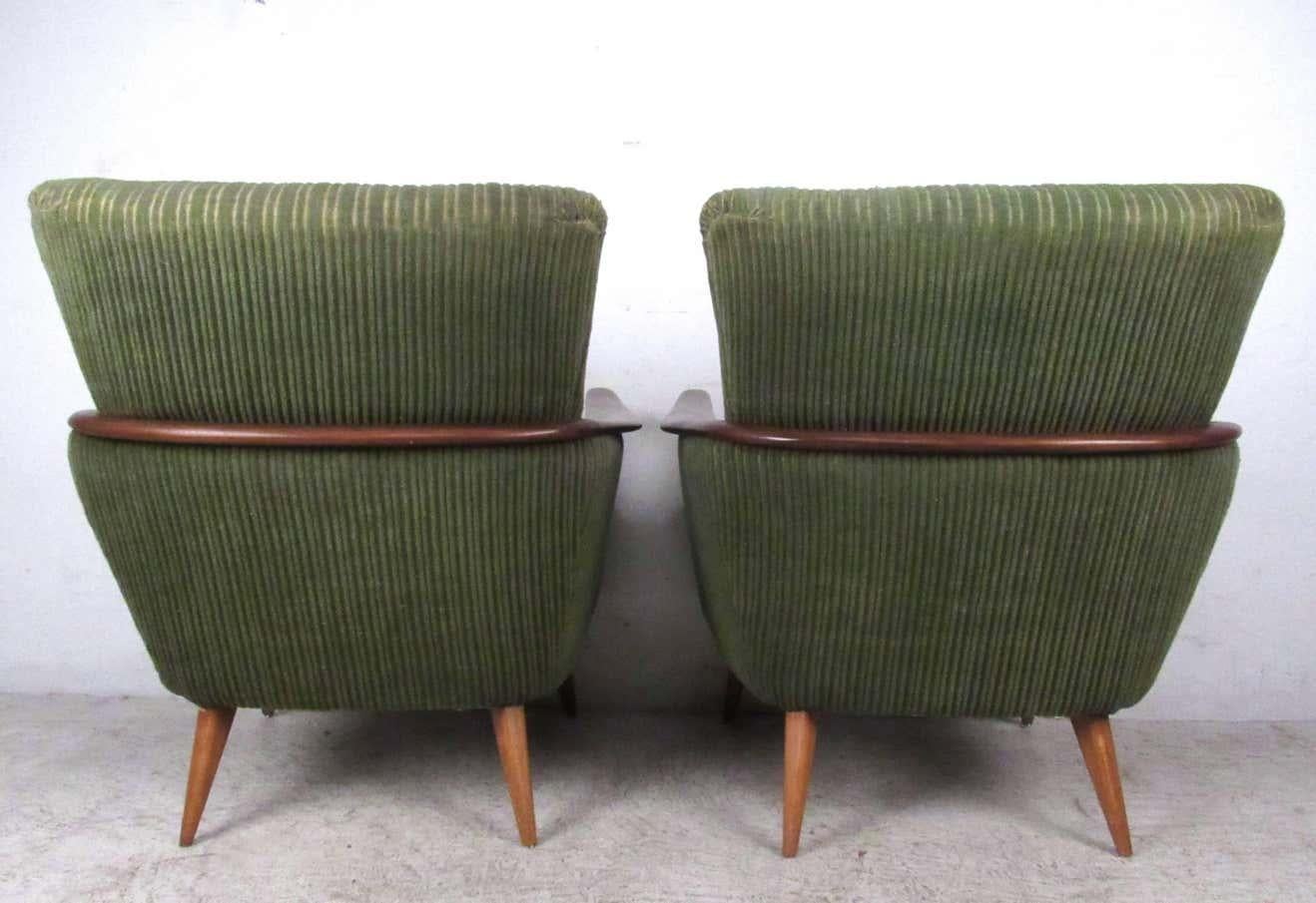 Unique Mid-Century Modern Danish Lounge Chairs For Sale 2