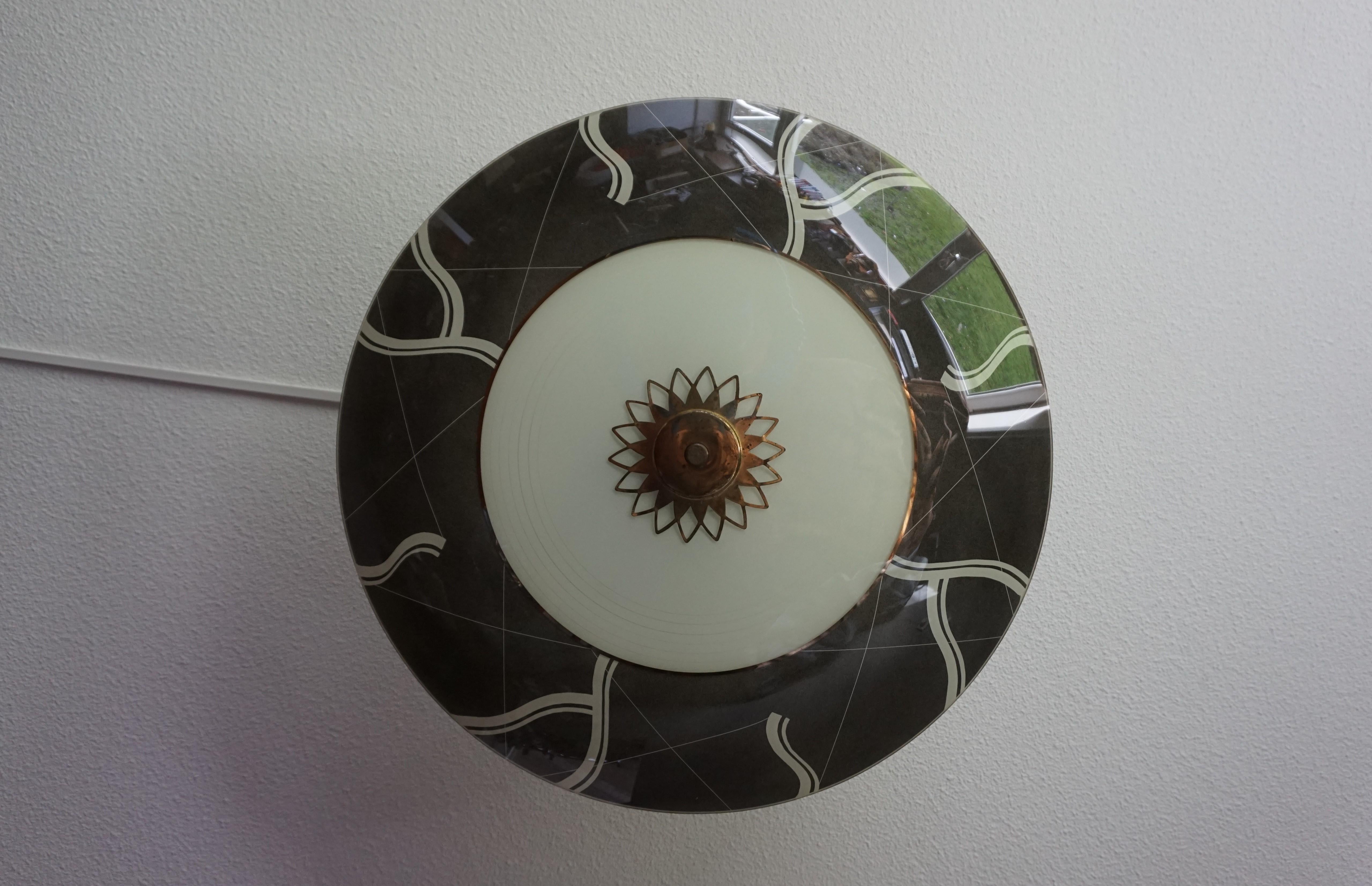 Unique Mid-Century Modern Glass and Brass Flush Mount With Eye Ball Pattern In Excellent Condition In Lisse, NL