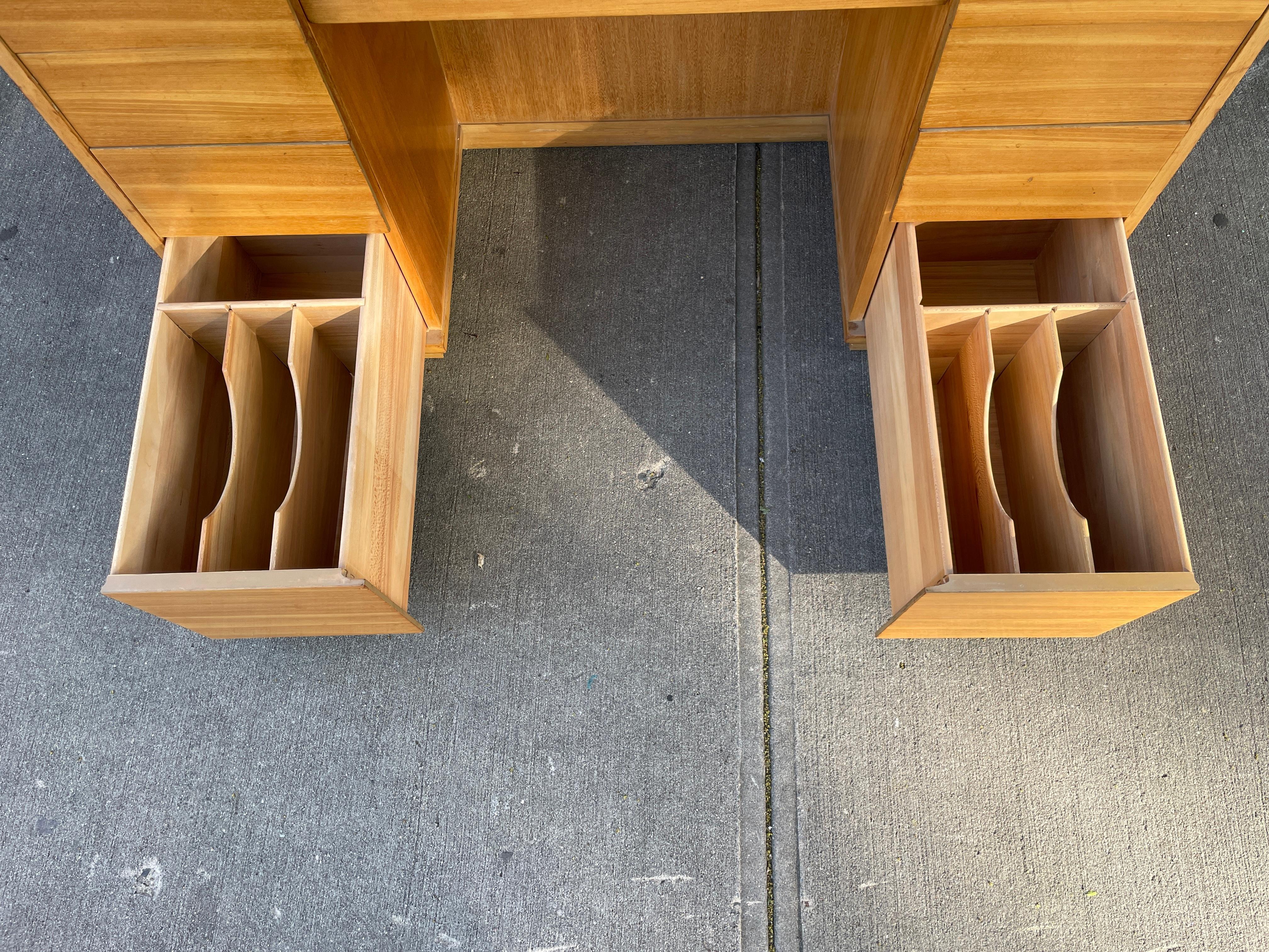 Unique Mid-Century Modern Maple 9 Drawer Desk by Drexel For Sale 2