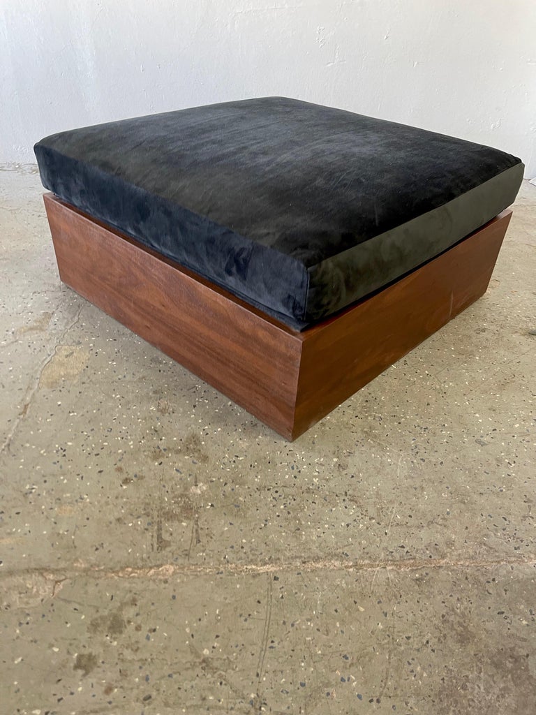 Unique Mid Century Modern Milo Baughman Era Four Piece Sectional Sofa Set For Sale 6