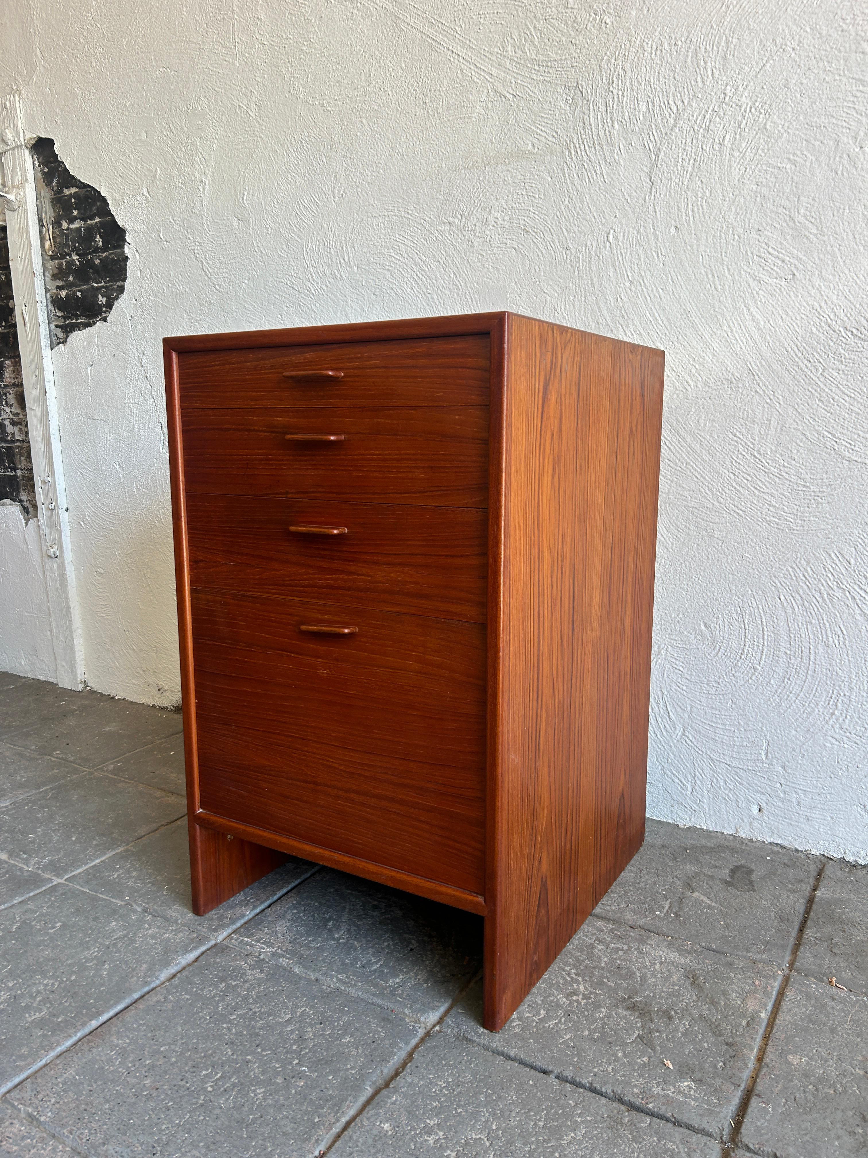 Mid-Century Modern Unique Mid century modern narrow teak 4 drawer dresser by Hans Wegner