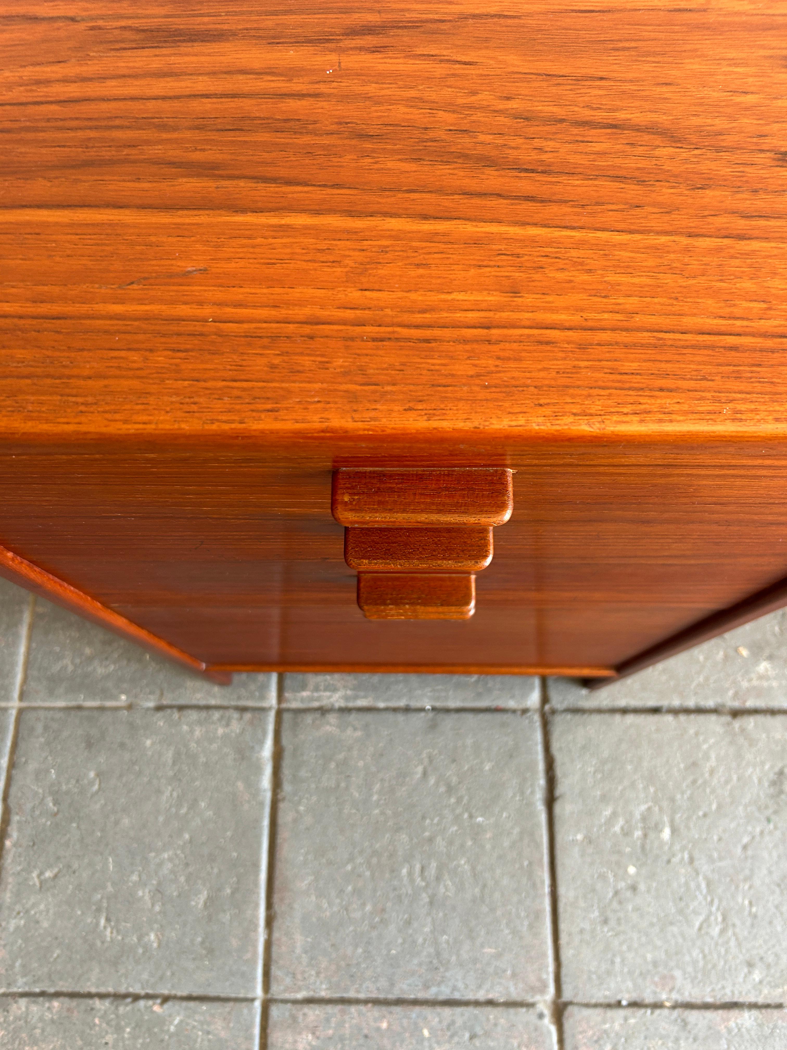 Danish Unique Mid century modern narrow teak 4 drawer dresser by Hans Wegner
