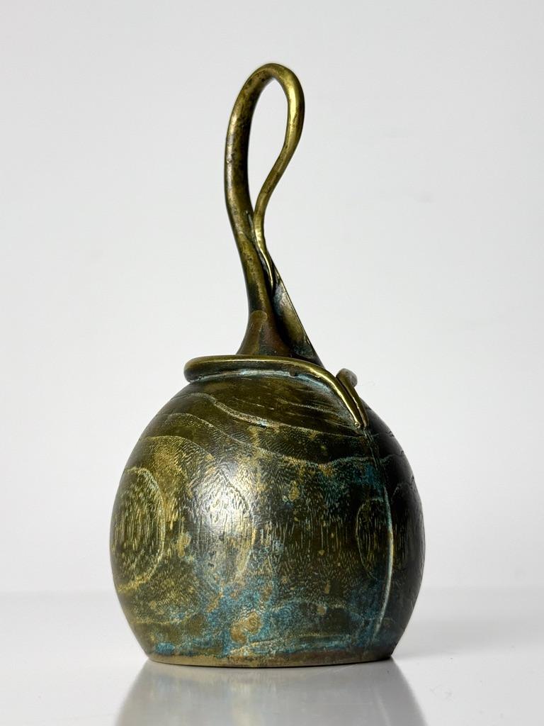 20th Century Unique Mid Century Modern Sculptural Bronze Bell Signed Francisco Organic Design For Sale