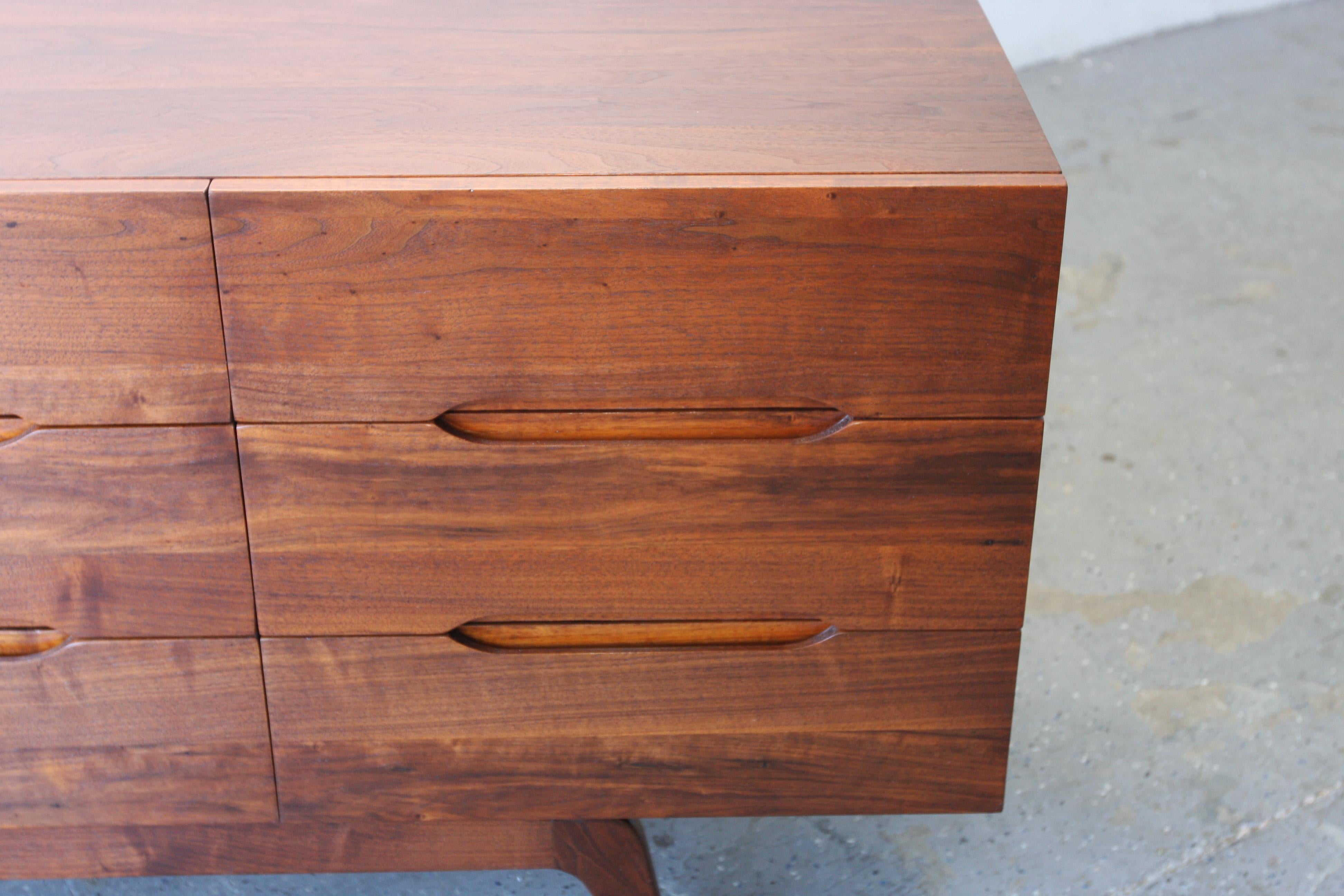 Unique Mid-Century Modern Solid Walnut Dresser/Credenza in Style of Arne Vodder For Sale 1