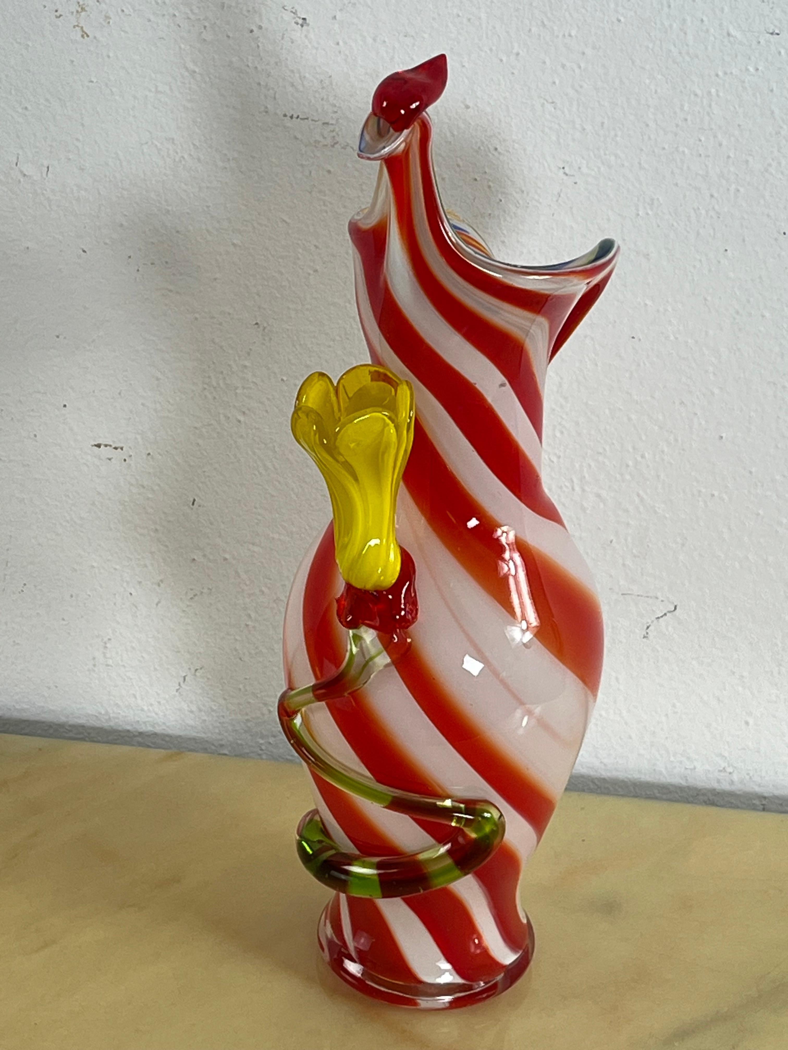 Einzigartige Vase aus polychromem Murano-Glas mit Hahn und Blumen aus der Mitte des Jahrhunderts, 1950er Jahre im Angebot 1