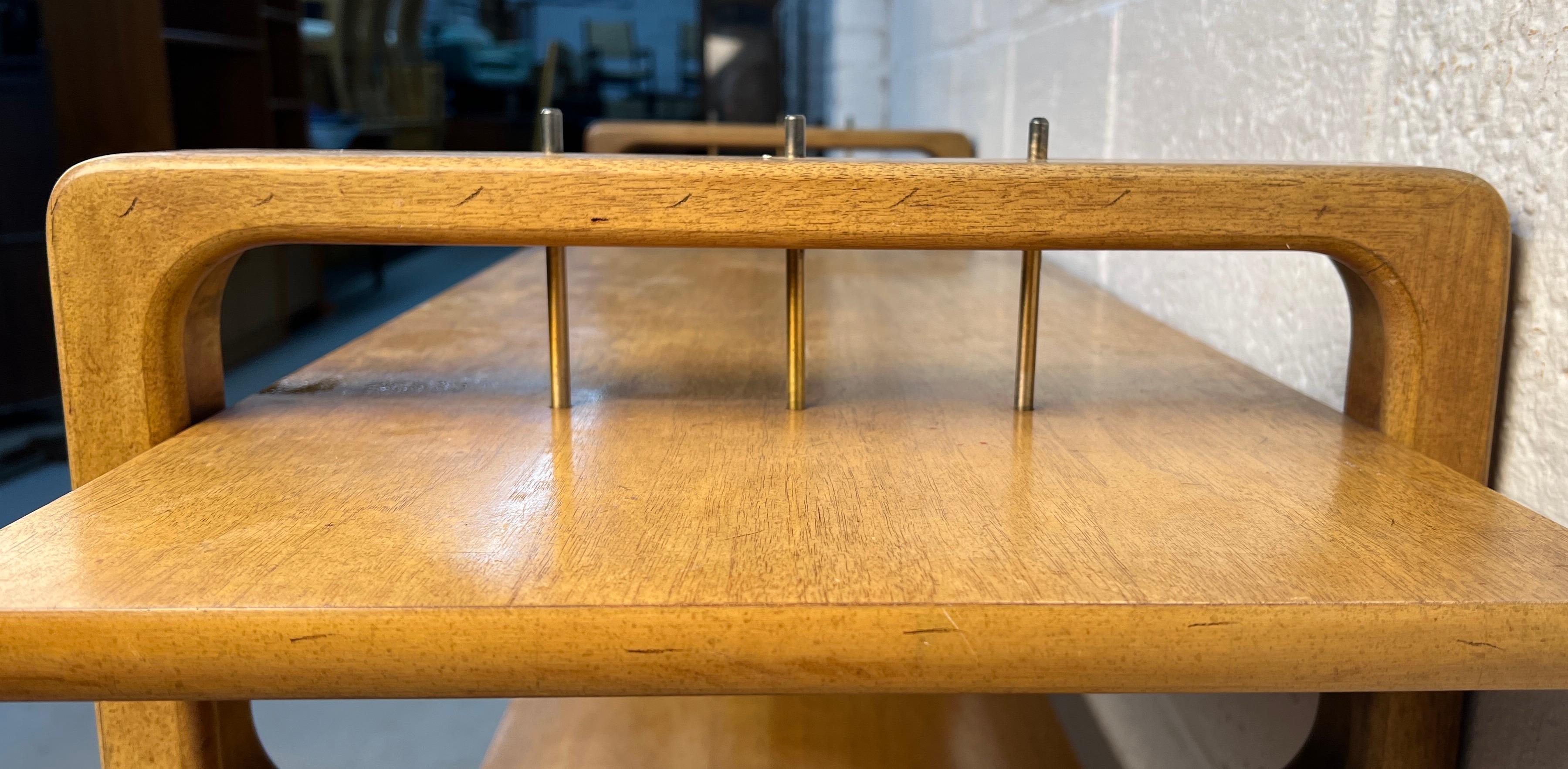 Chariot à roulettes en érable unique du milieu du siècle dernier en vente 3