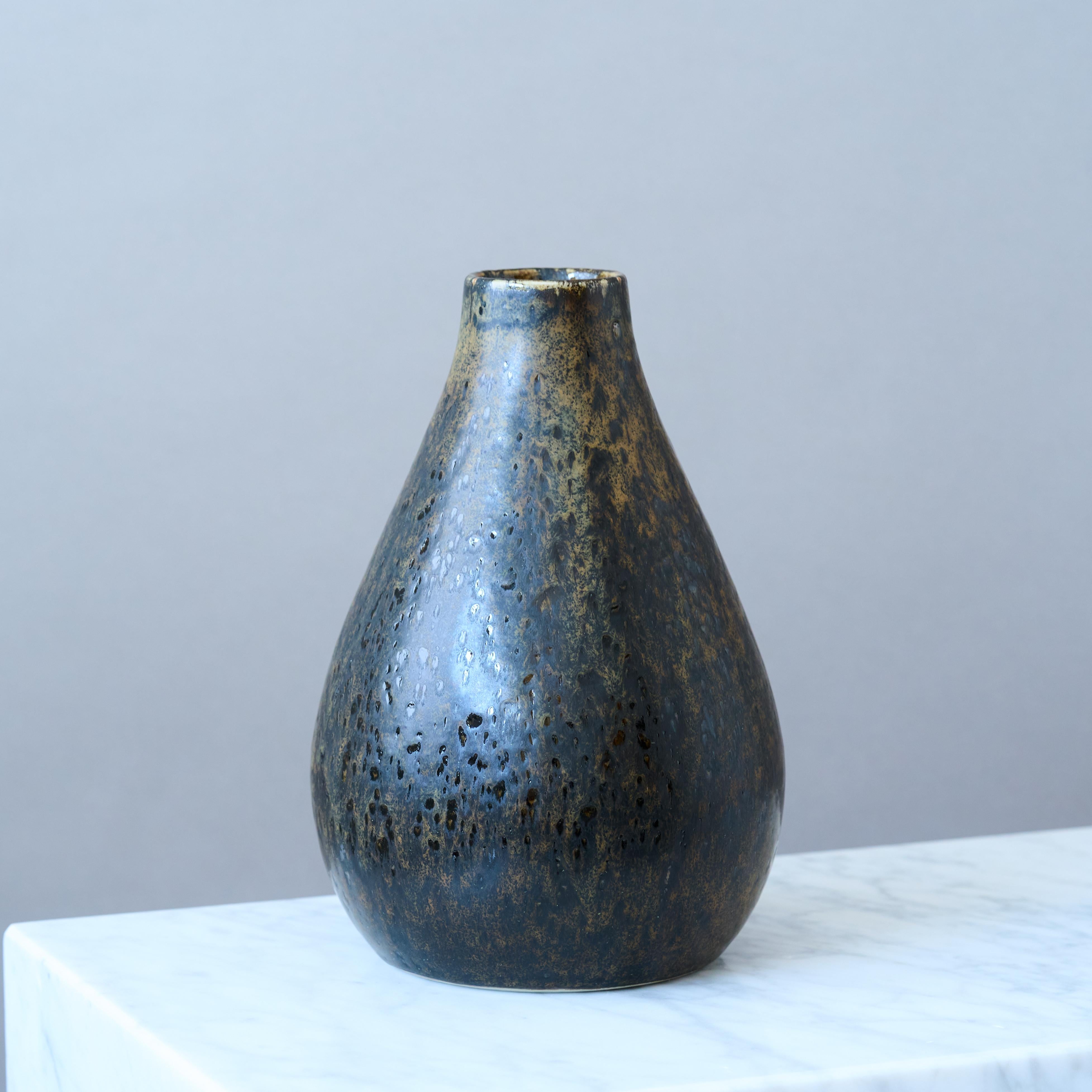 Mid-Century Modern Unique Mid-Century Stoneware Vase by Carl-Harry Stalhane, Rorstrand Sweden 1960s For Sale