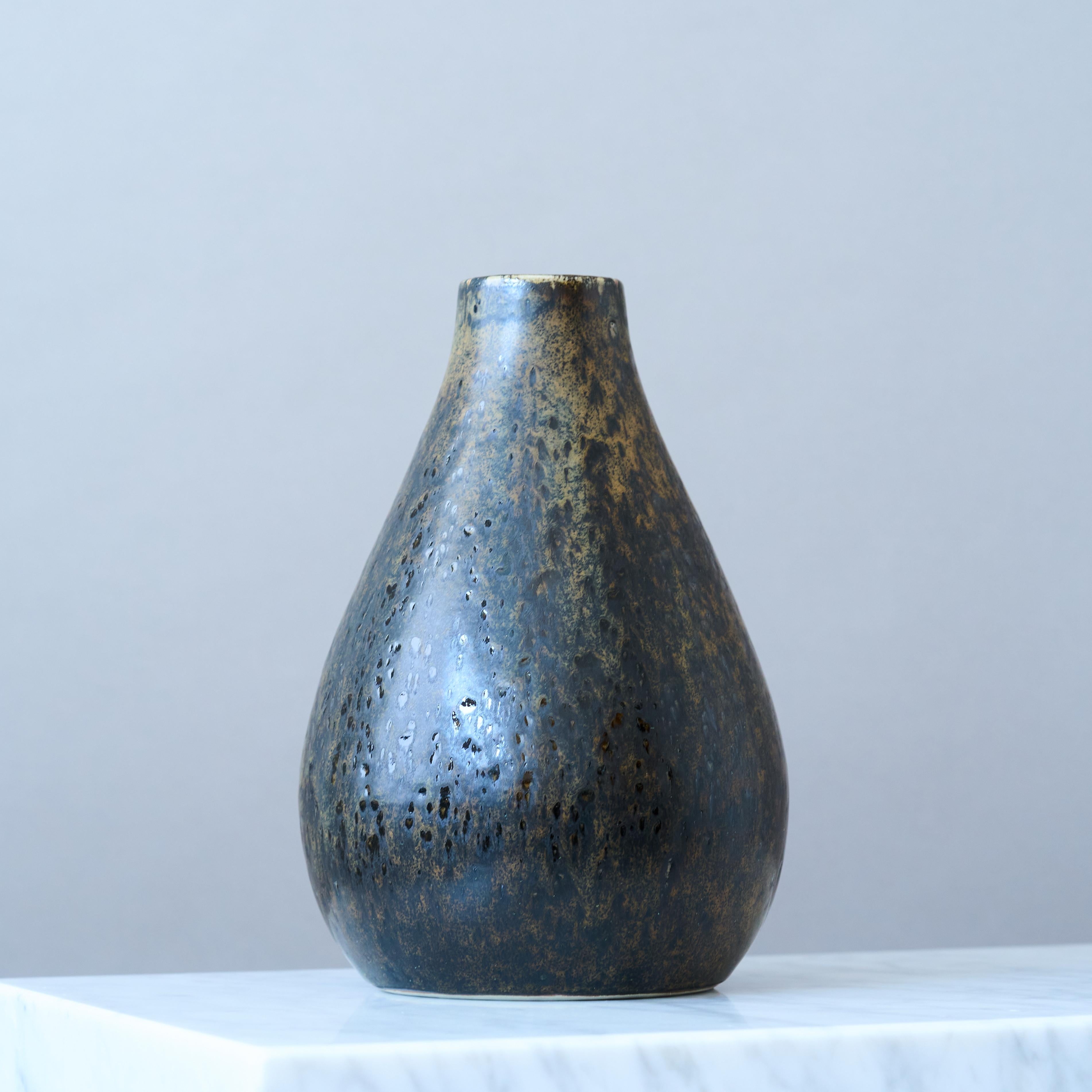 Swedish Unique Mid-Century Stoneware Vase by Carl-Harry Stalhane, Rorstrand Sweden 1960s For Sale