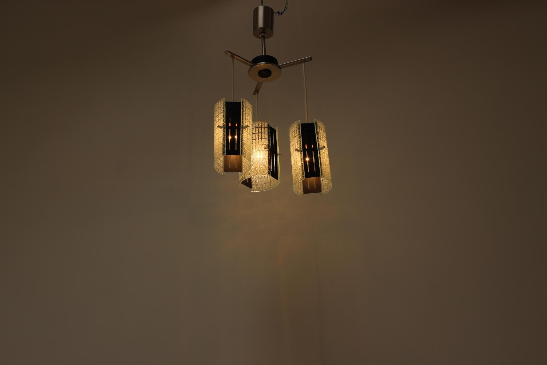 Lampadario unico del Medioevo anni '70, Germania In condizioni buone in vendita a Praha, CZ