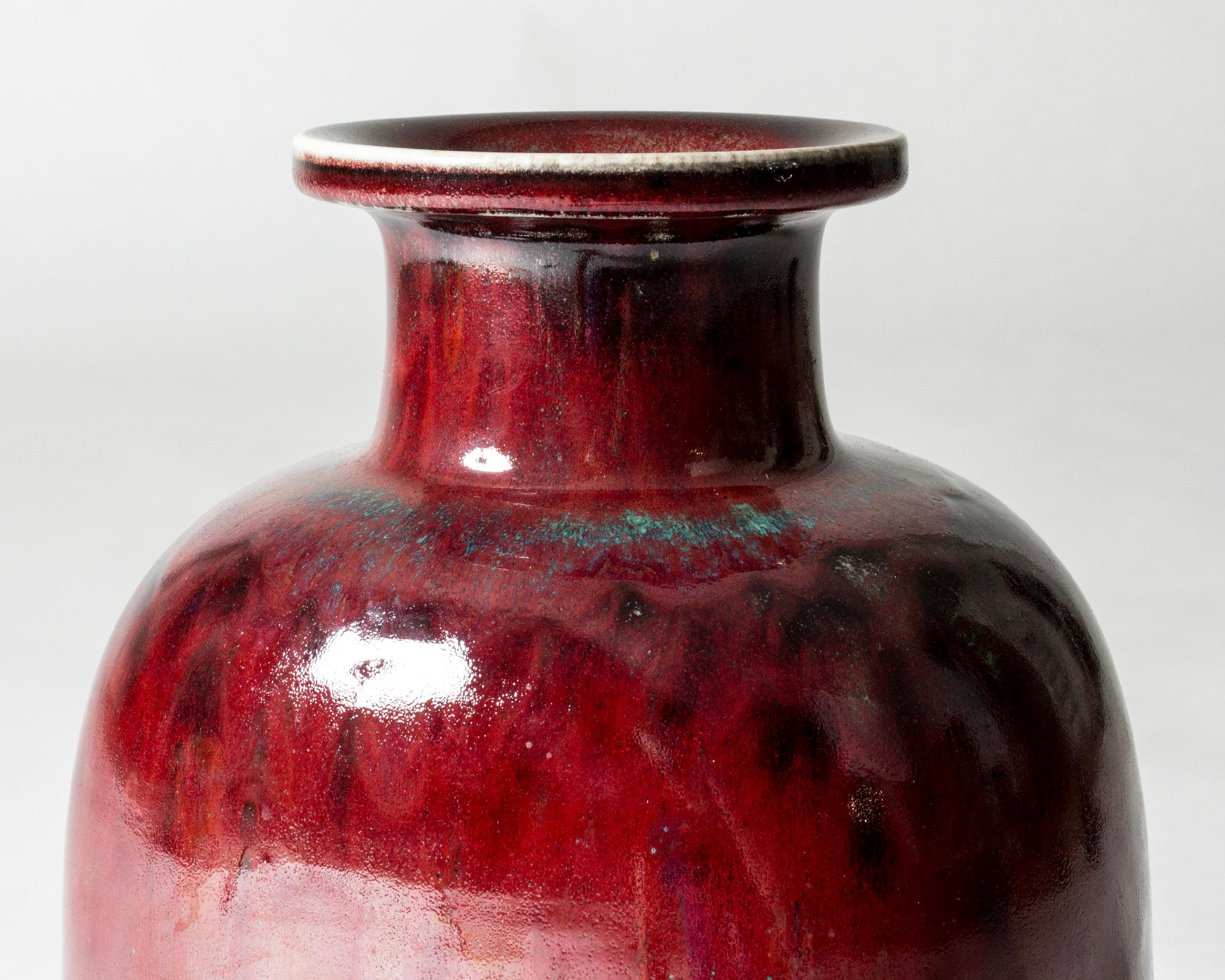 Vaso da terra unico del Medioevo di Stig Lindberg, Gustavsberg, Svezia, anni '60 In condizioni buone in vendita a Stockholm, SE