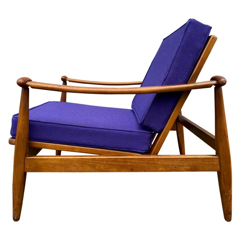 Unique Mid Century Modern Low Danish Lounge Chair Style Of Finn Juhl At 1stdibs