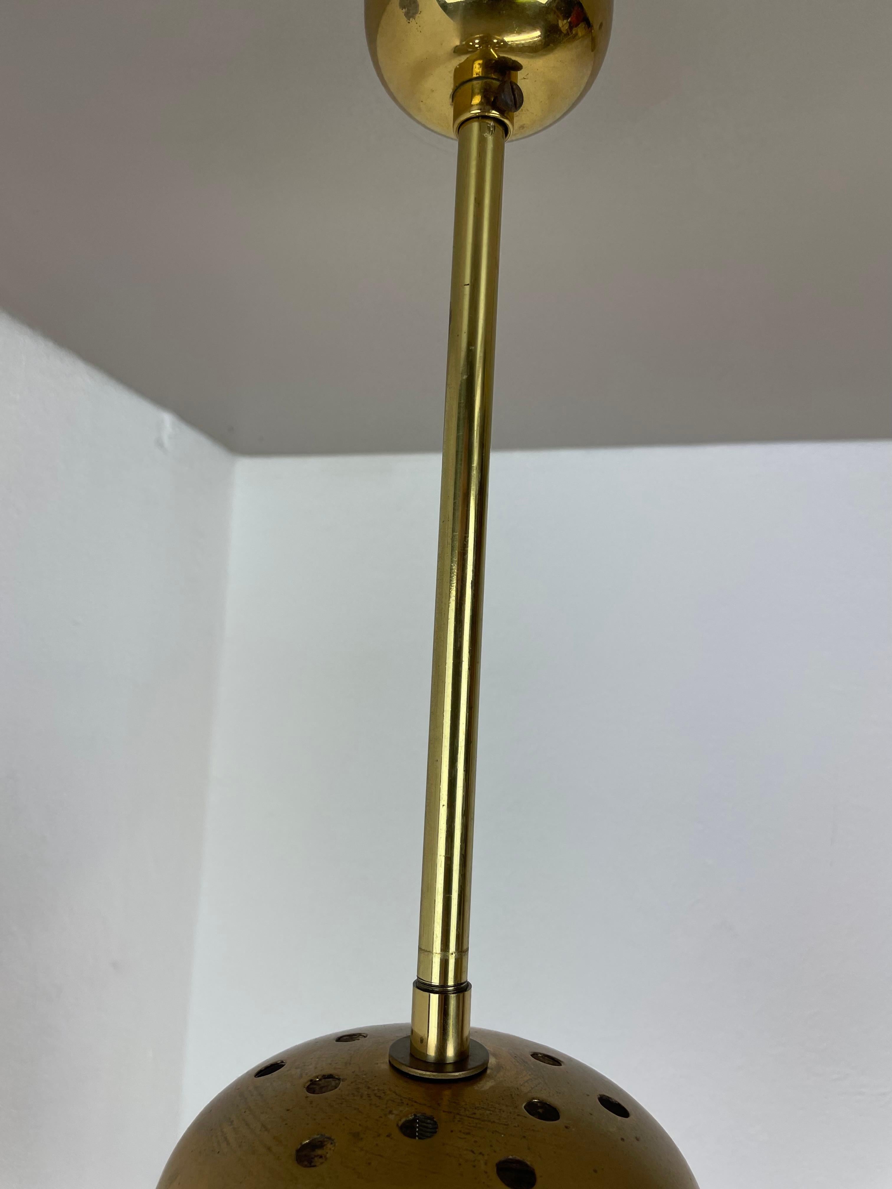 unique  Midcentury Stilnovo Style Brass and Metal Tube Hanging Light, Italy 1950 For Sale 4