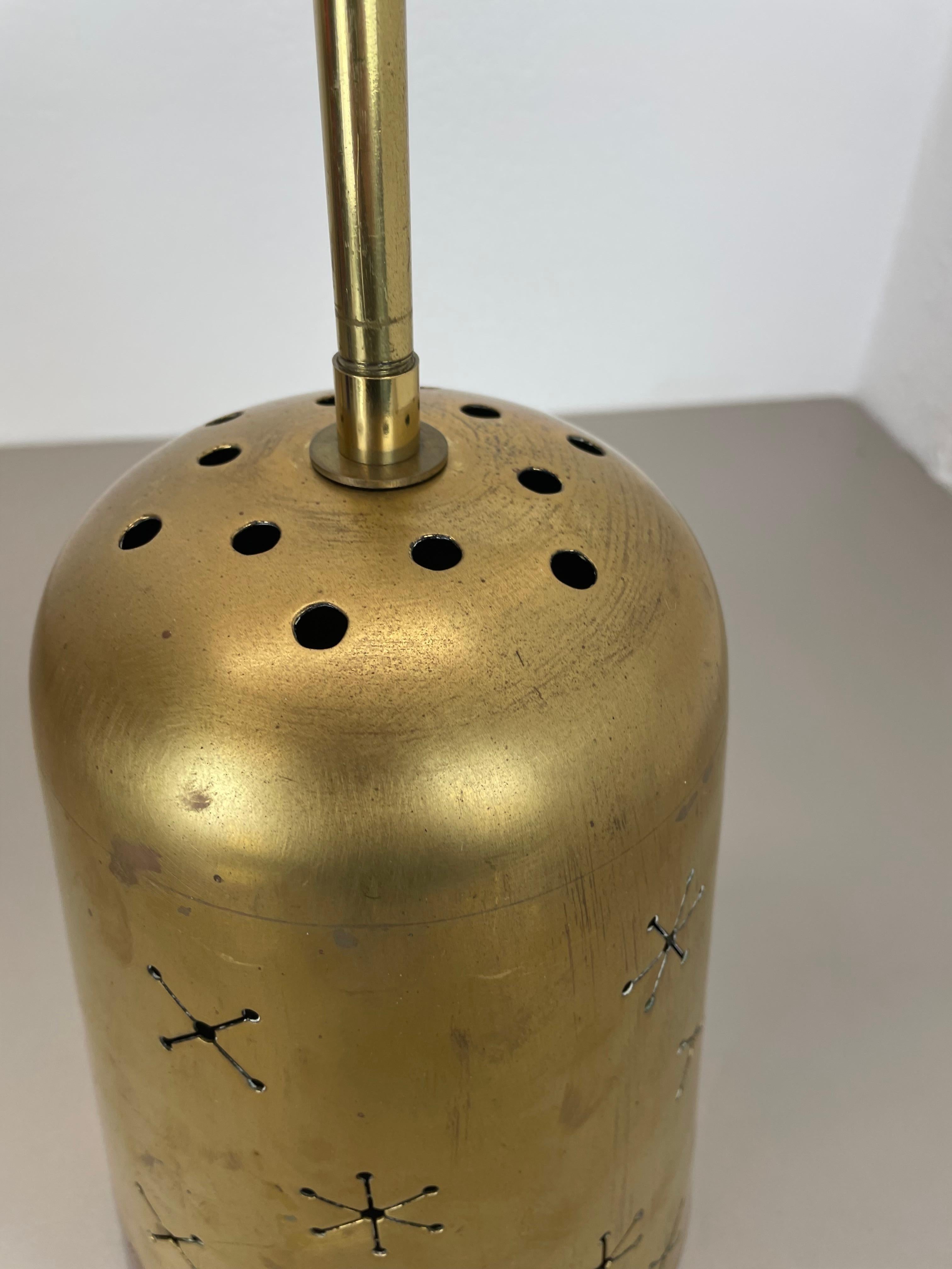unique  Midcentury Stilnovo Style Brass and Metal Tube Hanging Light, Italy 1950 For Sale 11