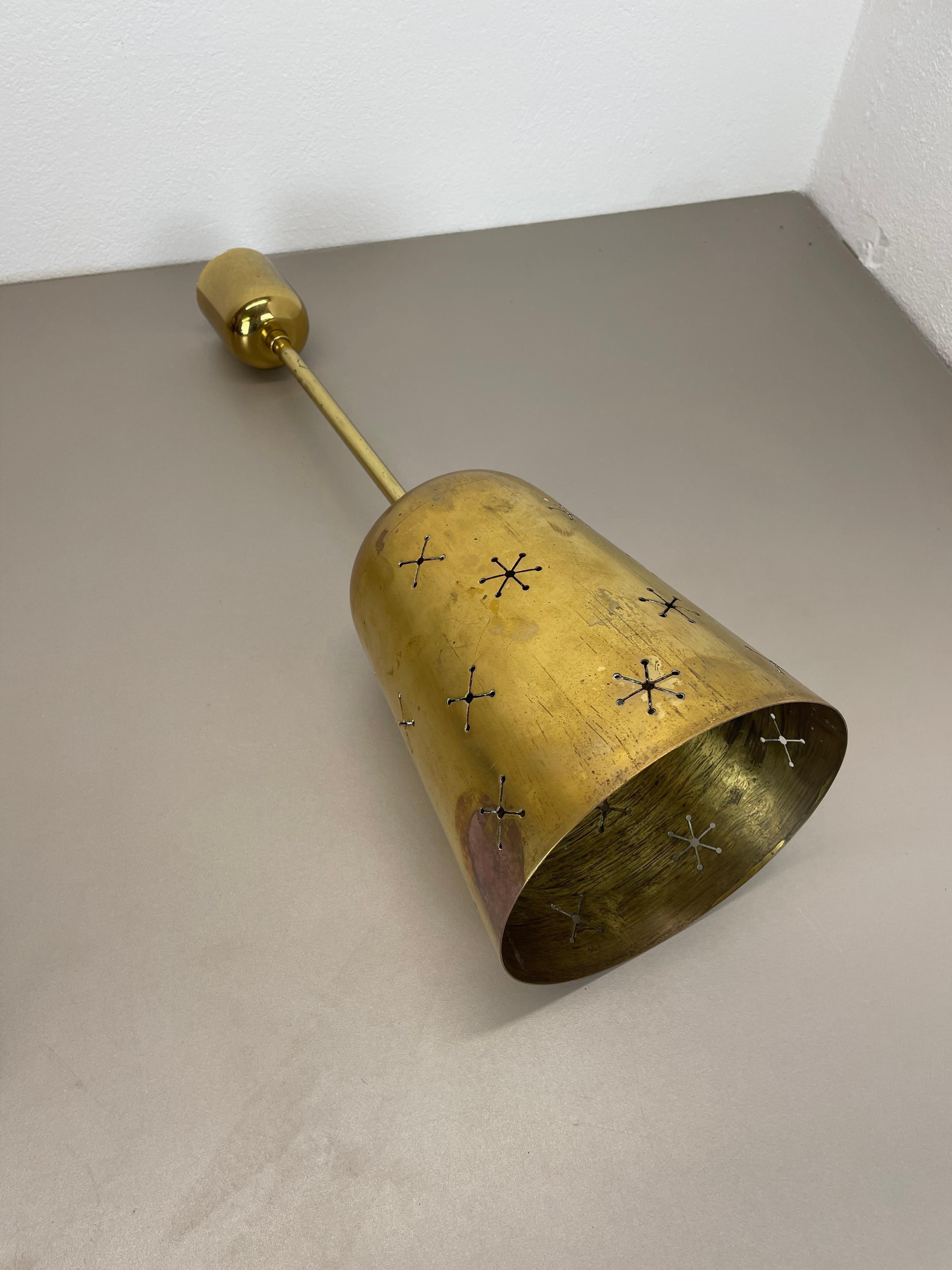 unique  Midcentury Stilnovo Style Brass and Metal Tube Hanging Light, Italy 1950 For Sale 14