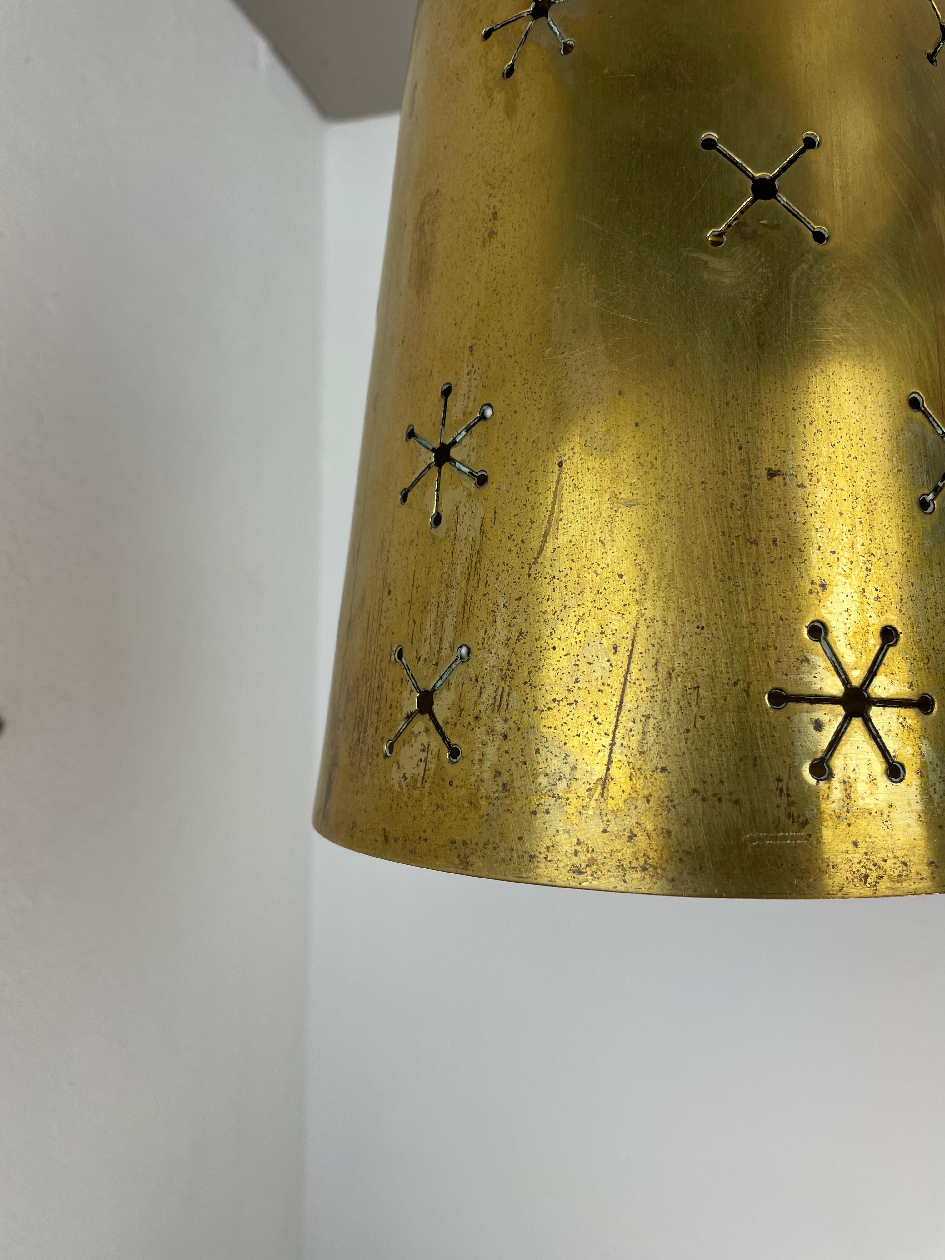 unique  Midcentury Stilnovo Style Brass and Metal Tube Hanging Light, Italy 1950 For Sale 2