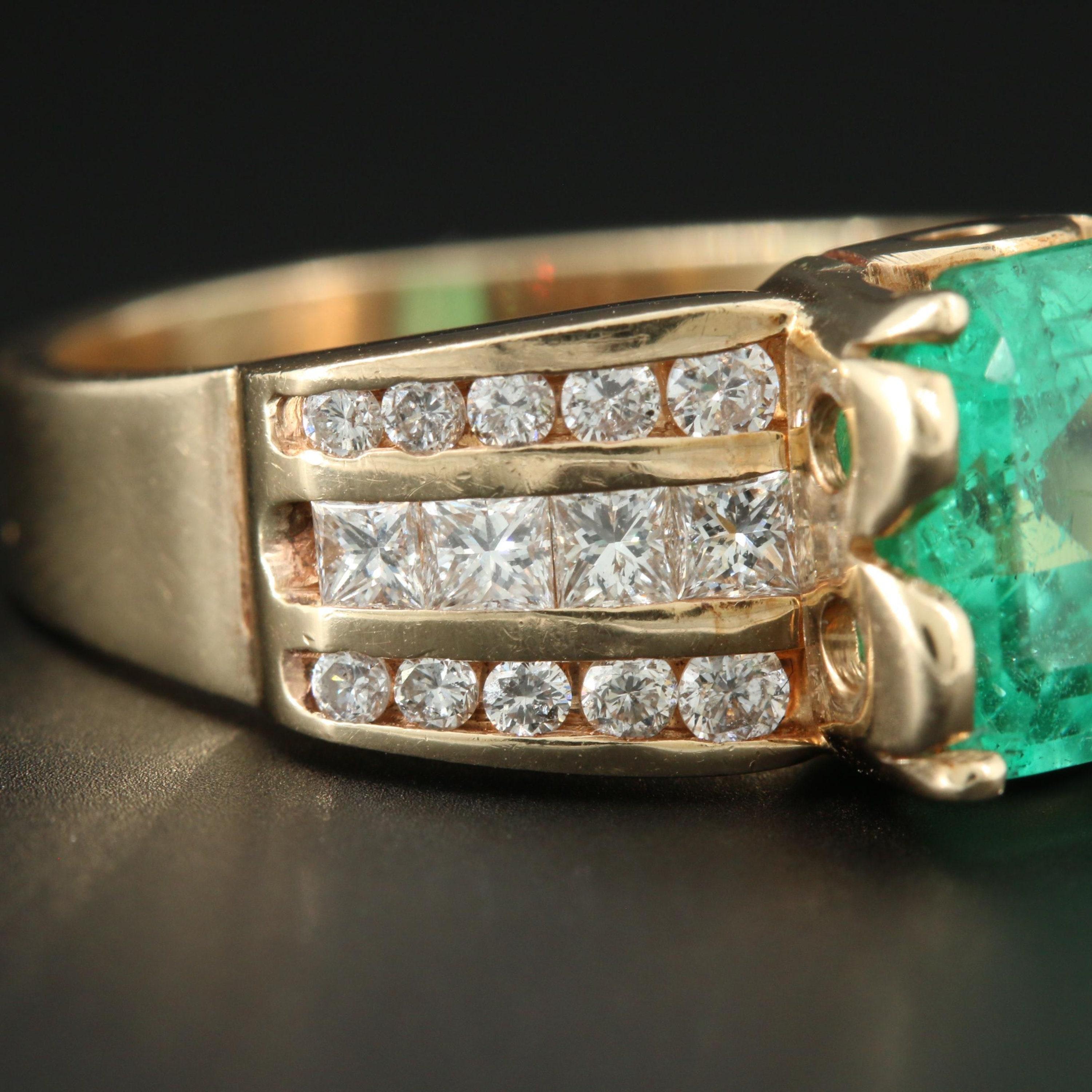 For Sale:  Art Deco 3 Carat Natural Emerald Diamond Engagement Ring, 18K Gold Band Ring 3