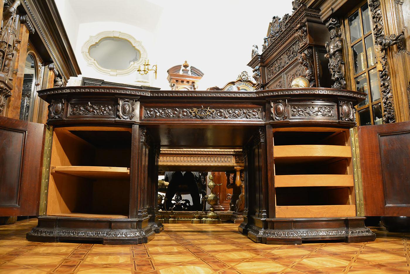 Unique, Monumental Desk, Historicism, 19th/20th Century For Sale 11