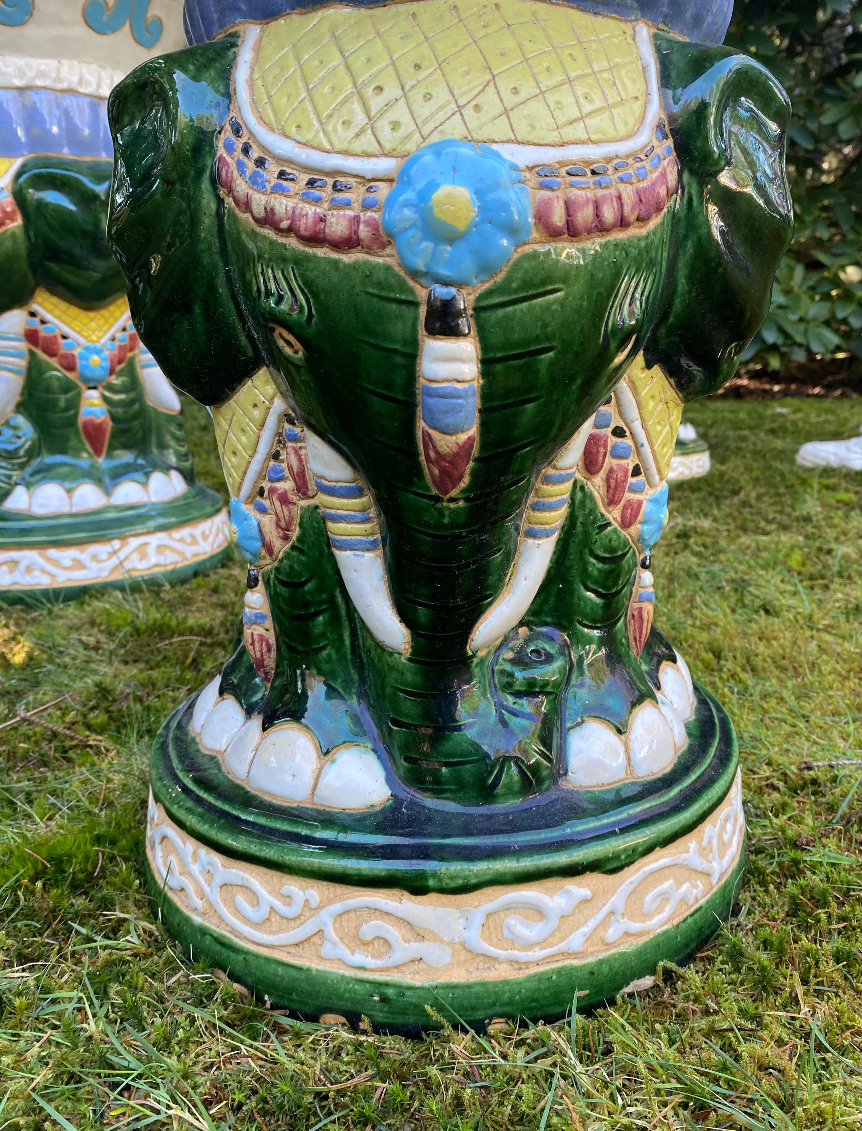 Unique Multicolor 20th Century Garden or Patio Set with Elephants In Good Condition For Sale In Schagen, NL