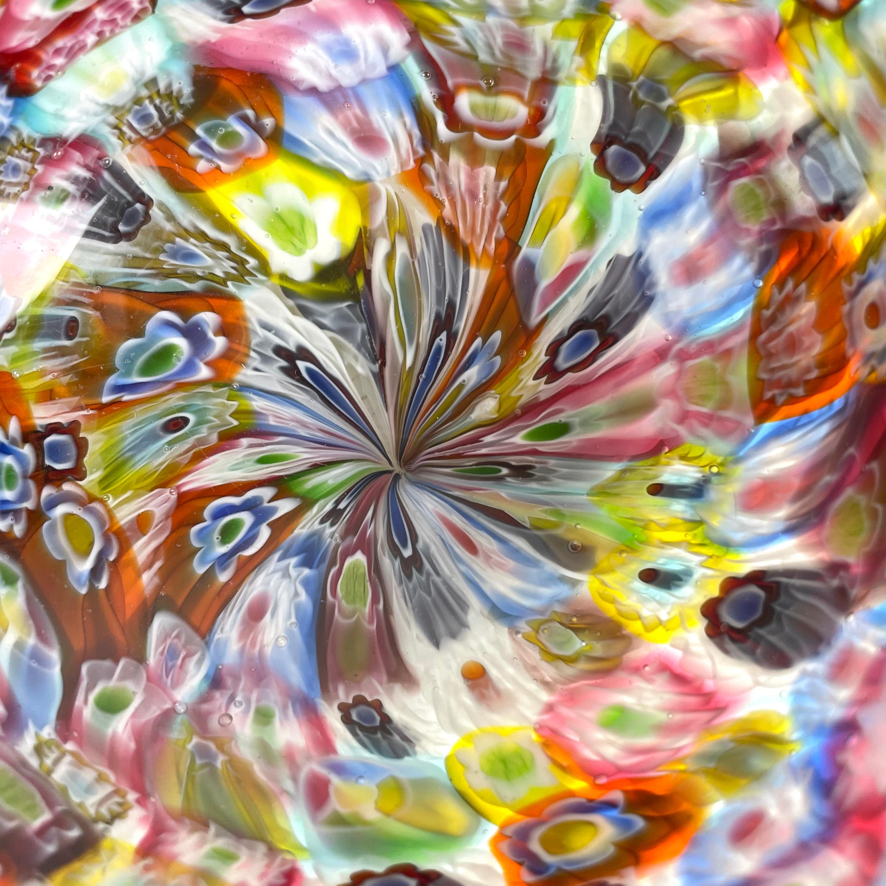 Posacenere in vetro di Murano a Millefiori, unico nel suo genere - Metà del XX secolo in vendita 3