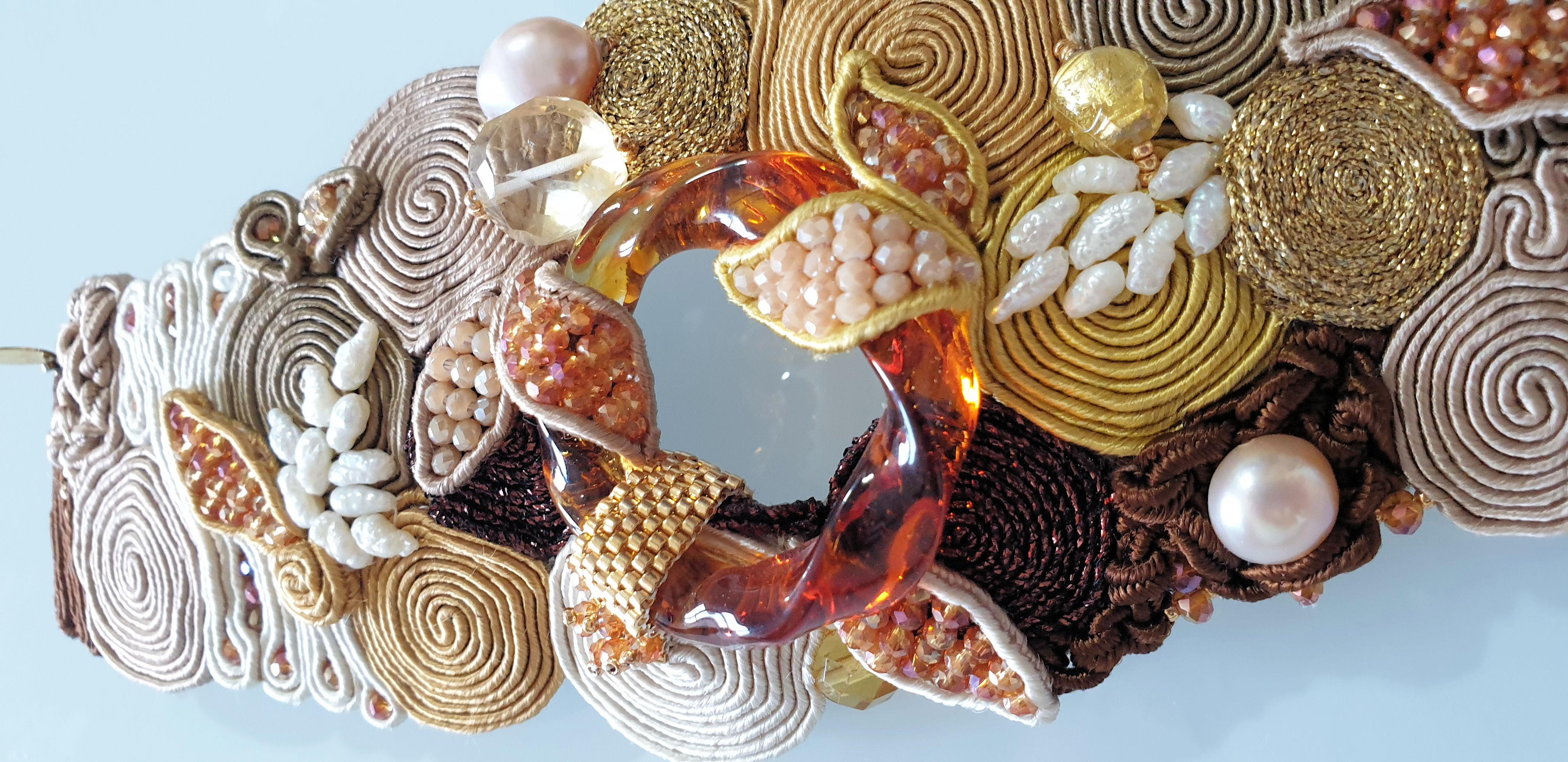 Amber Murano Glass Beads Costume Bracelet  2