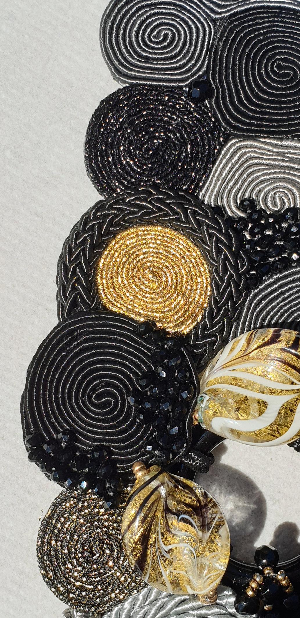 Schwarzes Kostüm-Armband aus Muranoglas mit Perlen 4