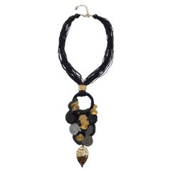 Black and gold Murano glass beaded necklace 