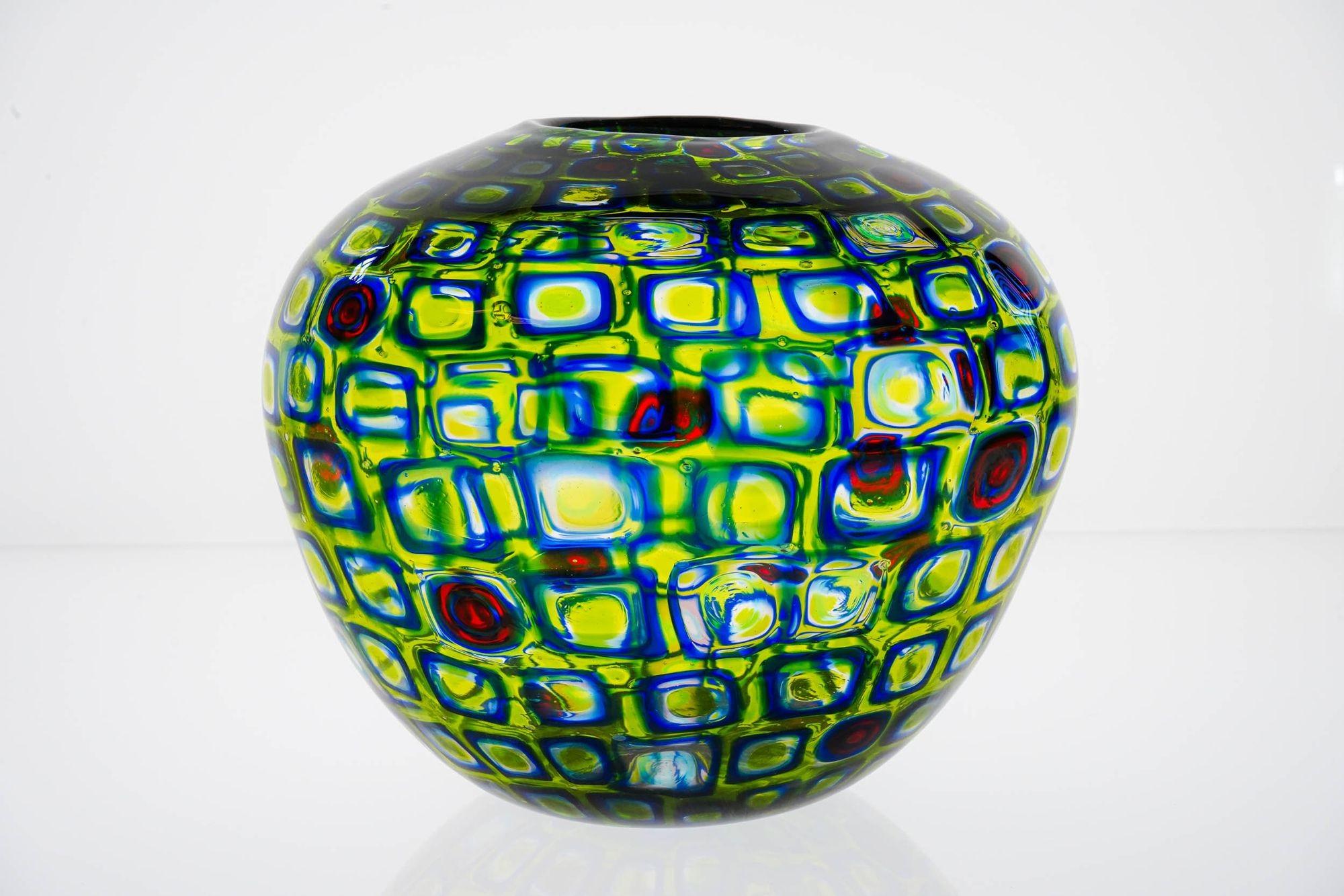 Einzigartige Vase aus Murano-Glas im Stil von Murano Romane im Angebot 7