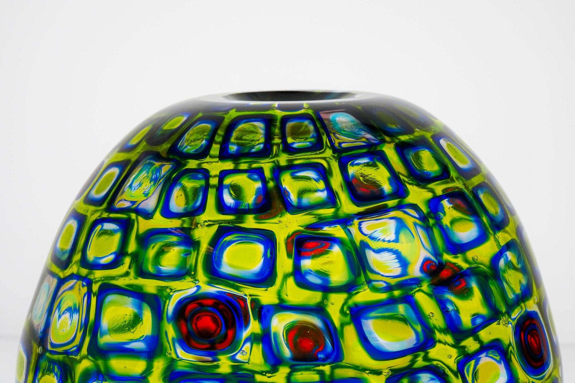 Einzigartige Vase aus Murano-Glas im Stil von Murano Romane im Angebot 9