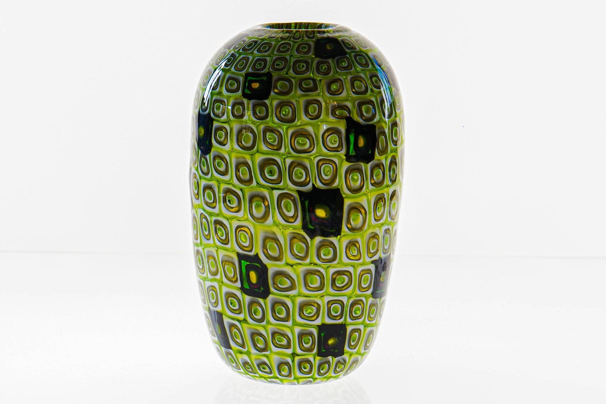 Vaso in vetro di Murano unico nel suo genere, stile Murano Romane in vendita 11