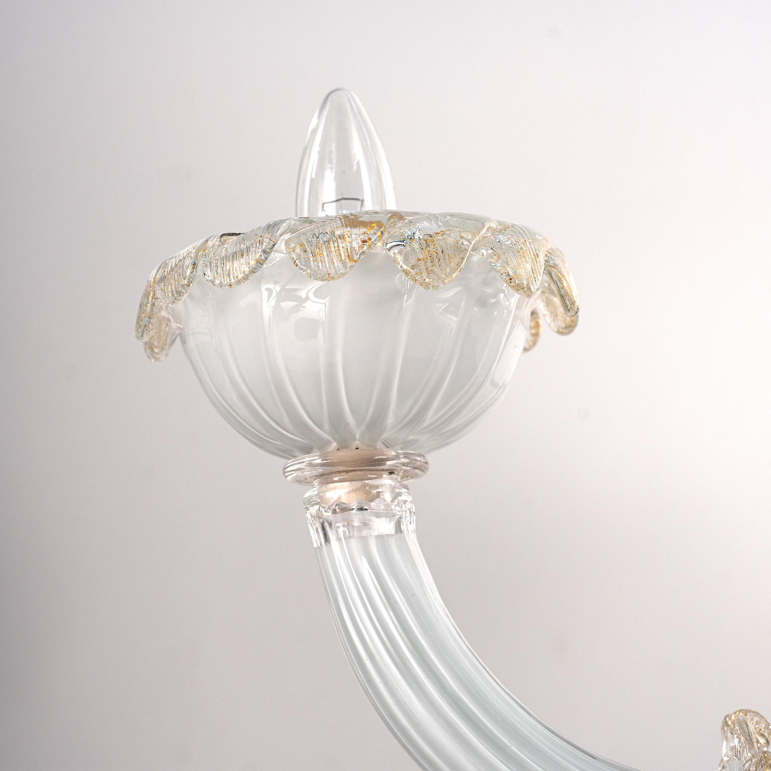 Einzigartige Murano Weißes Glas Kronleuchter 6 Lichter, Vintage Made in Italy auf Lager im Angebot 1
