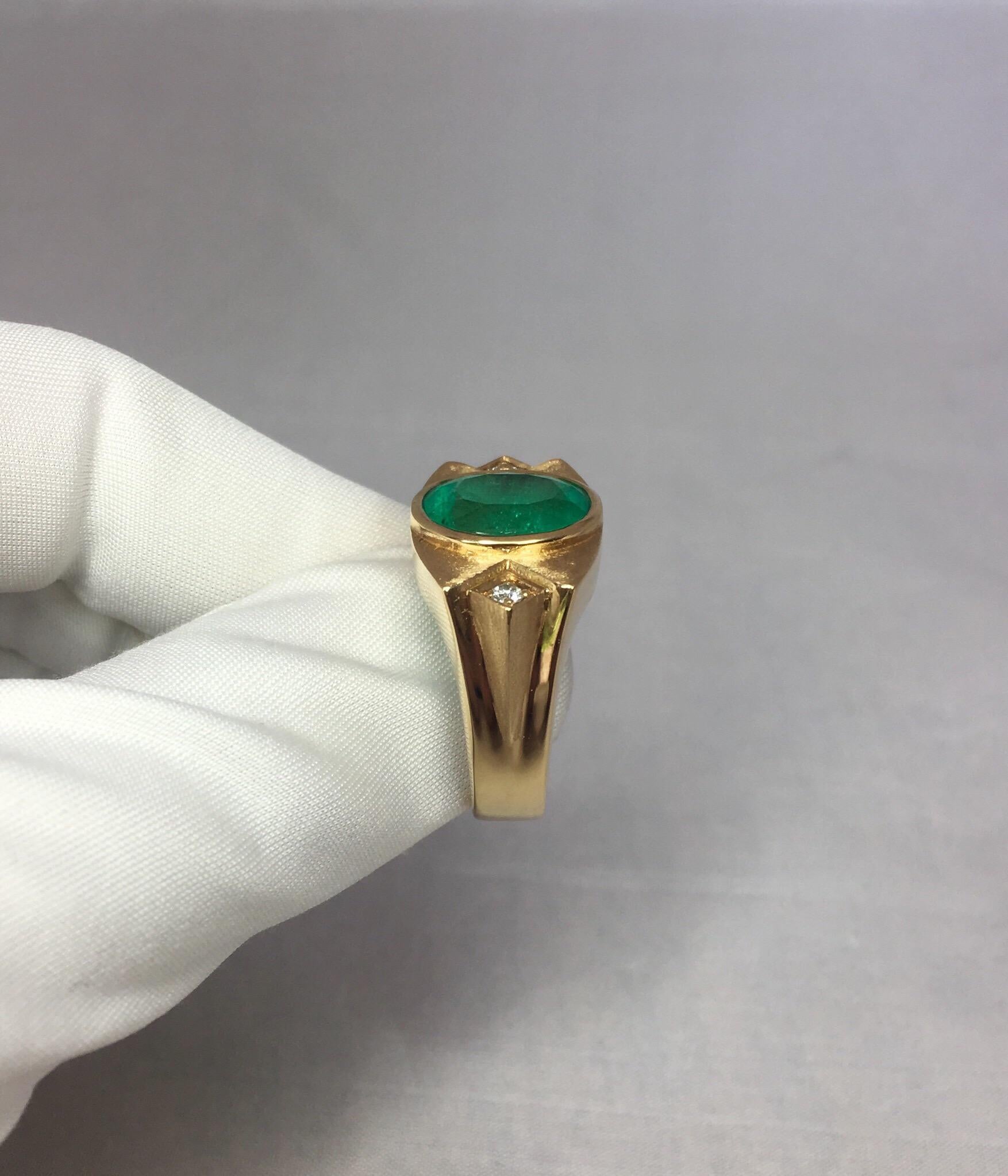Unique Muzo 5.75 Carat Colombian Emerald & Diamond 18 Karat Gold Certified Ring 2