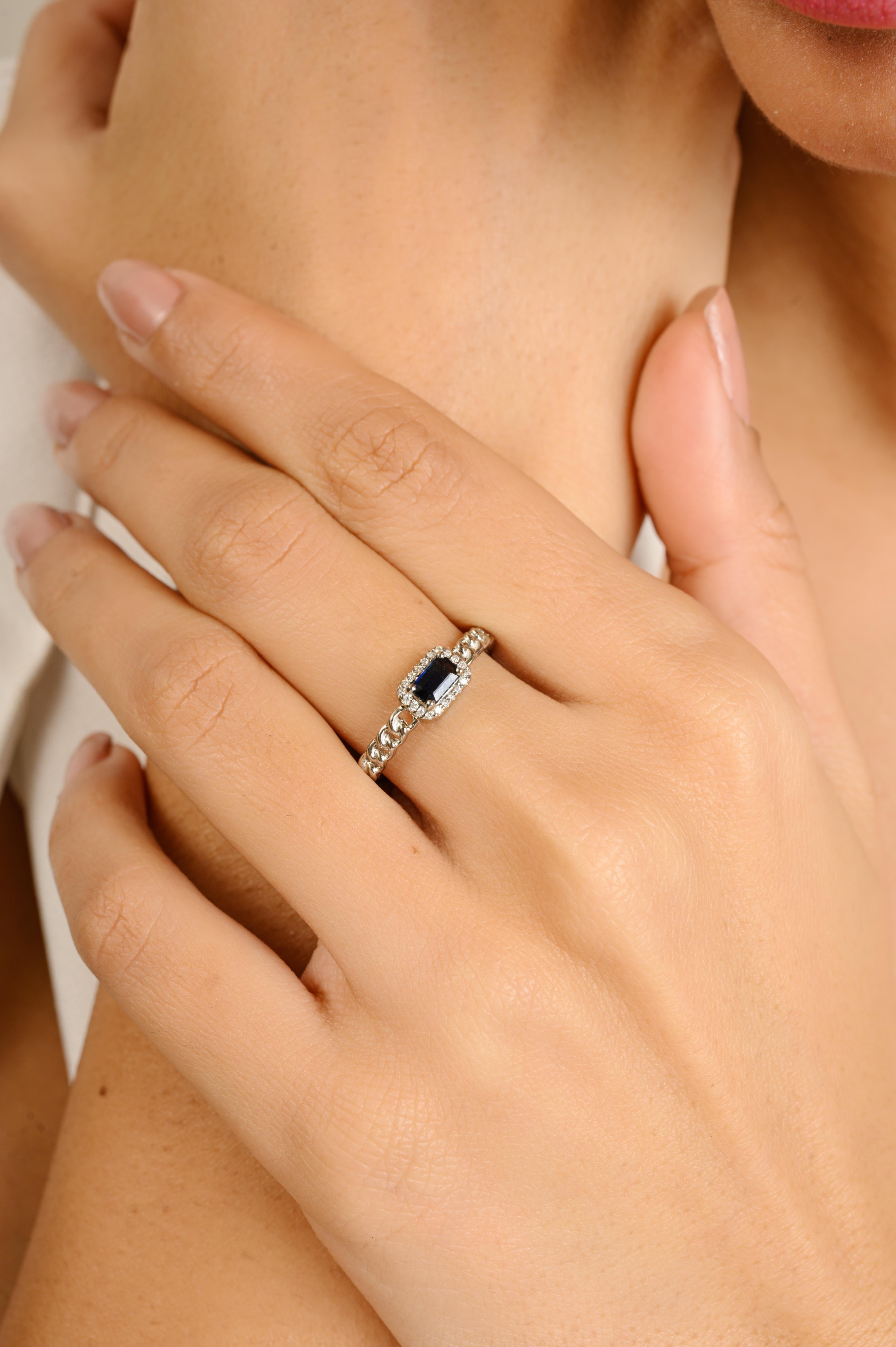 For Sale:  Unique Natural Blue Sapphire Halo Diamond Ring in 14K White Gold Chain Ring 3