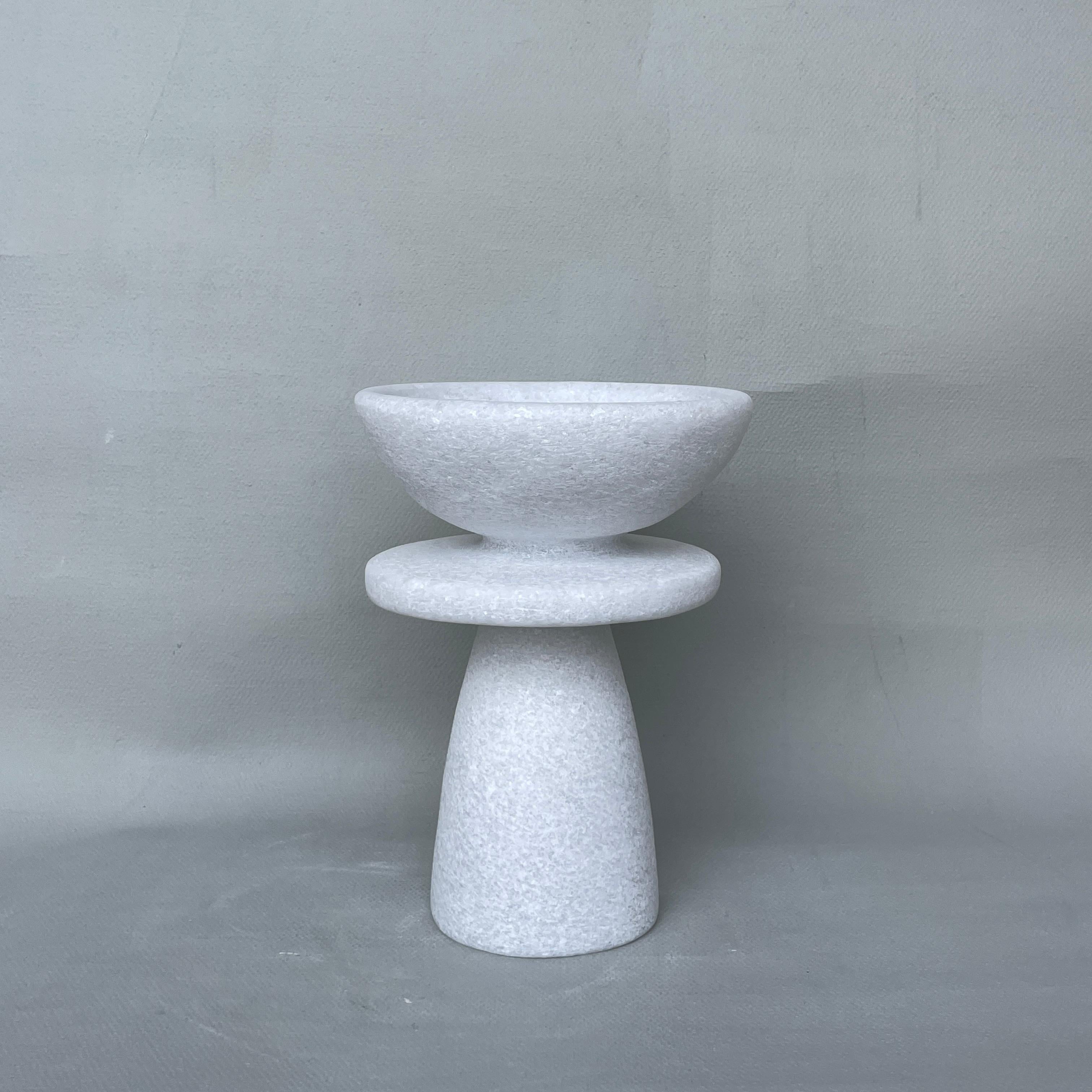 Unique Naxian Marble Vessel by Tom Von Kaenel
Unique piece.
Dimensions: Ø 14.5 x H 20.5 cm.
Materials: Naxian marble.

The surfaces of the objects are not sealed, they are not protected against acid. The lines of the handcraft are visible it