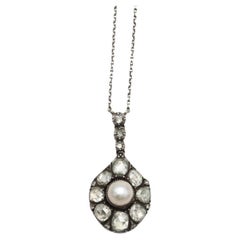 Unique necklace with pearl and diamonds 1.20ct, 1st half of 19th century.