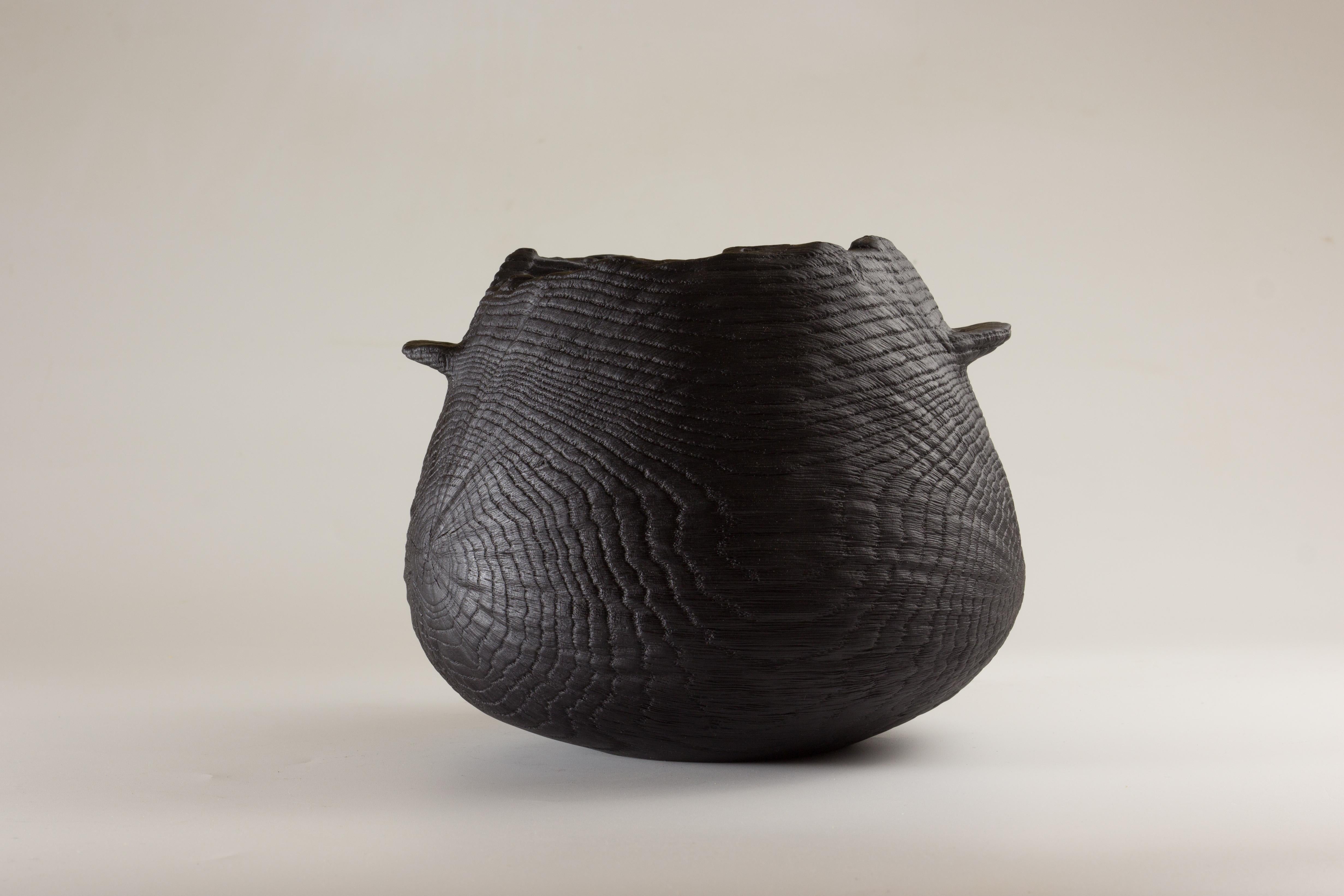Unique Oak Vase by Vlad Droz 1