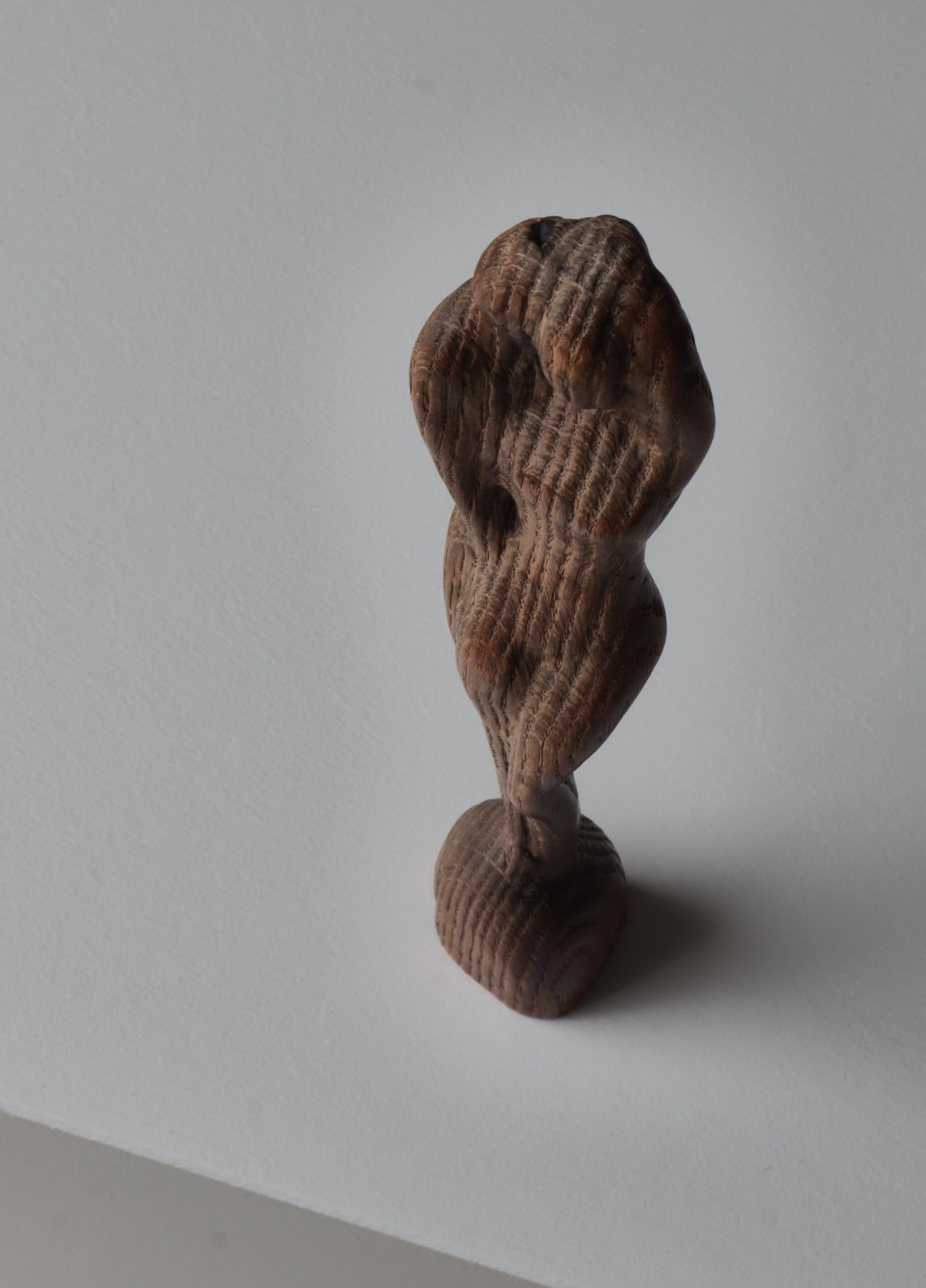 Einzigartige Skulptur aus Eichenholz, handgefertigt vom Künstler Otto Pedersen, Dänemark, 1960er Jahre im Angebot 2