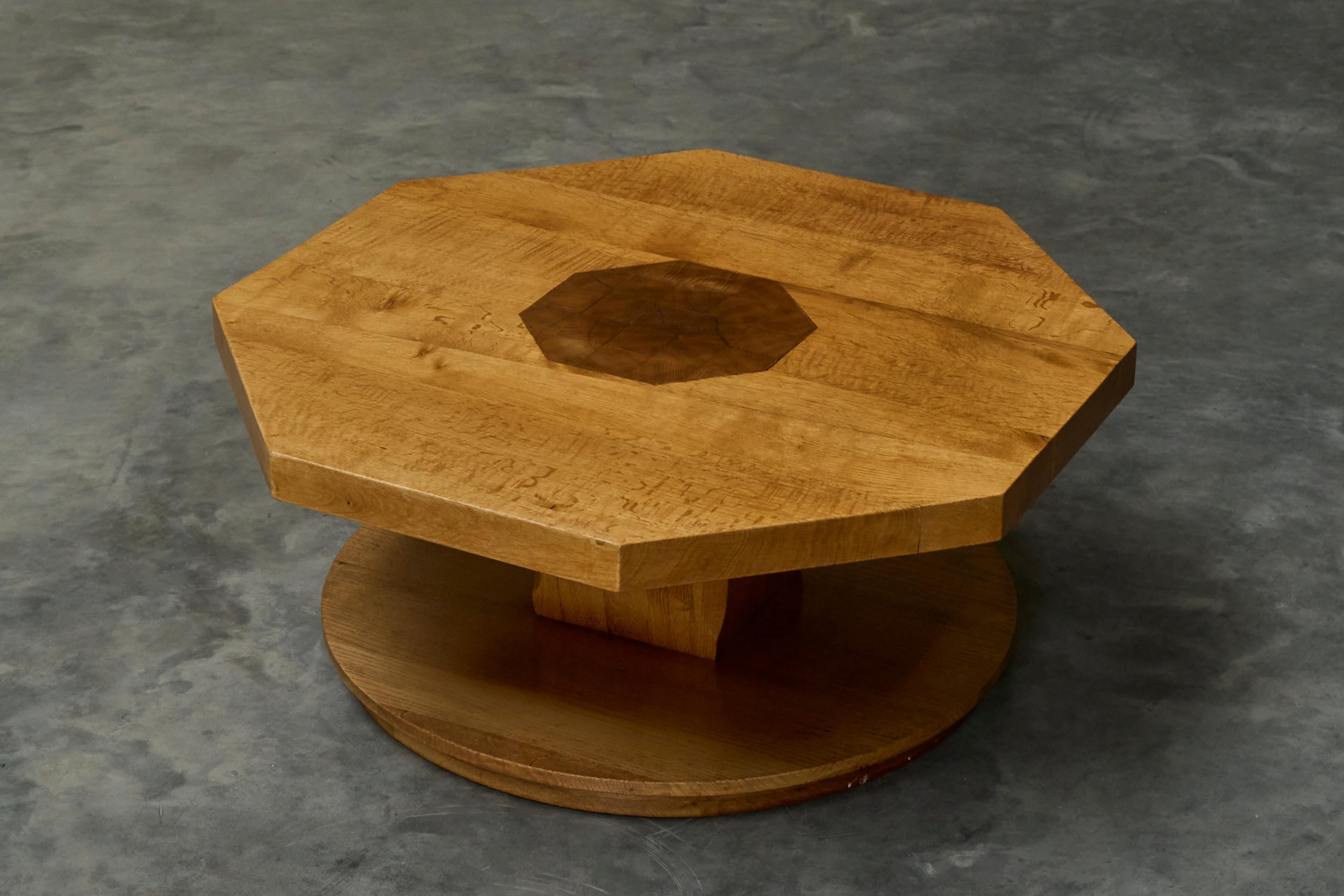 Unique Octagonal Coffee Table in Solid Oak with End Grain Wood 1950s For Sale 9