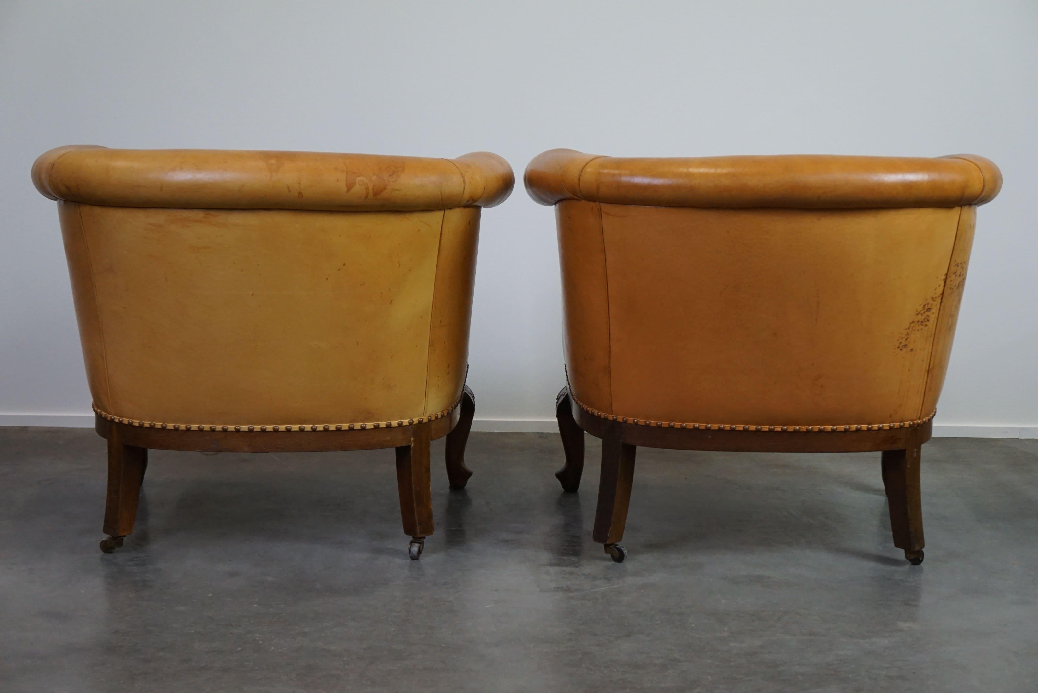 Unique old set of 2 club armchairs and a sofa in cognac-colored leather  For Sale 3