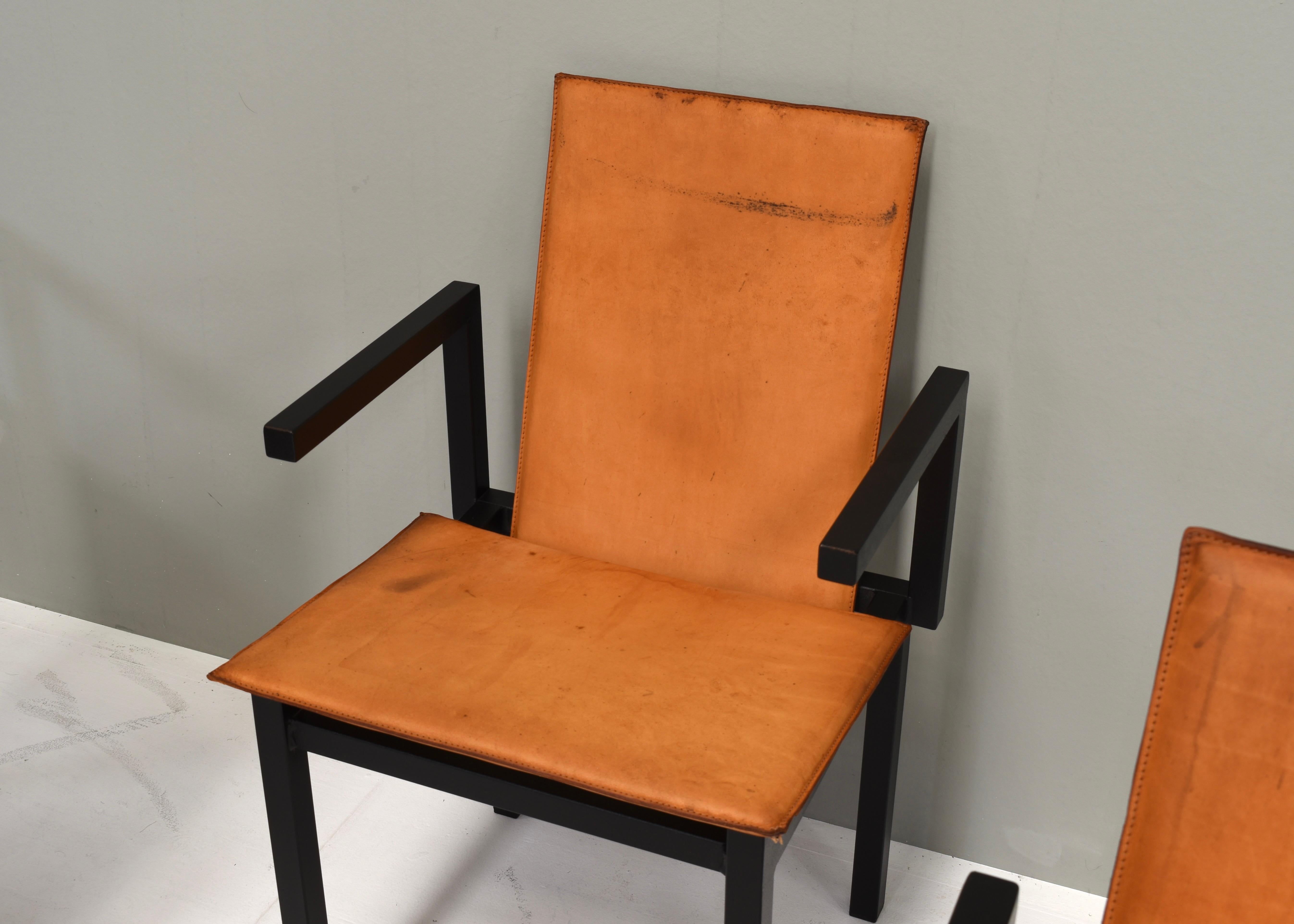Unique one of a kind set of six dining chairs in tan cognac leather, circa 1970 For Sale 5
